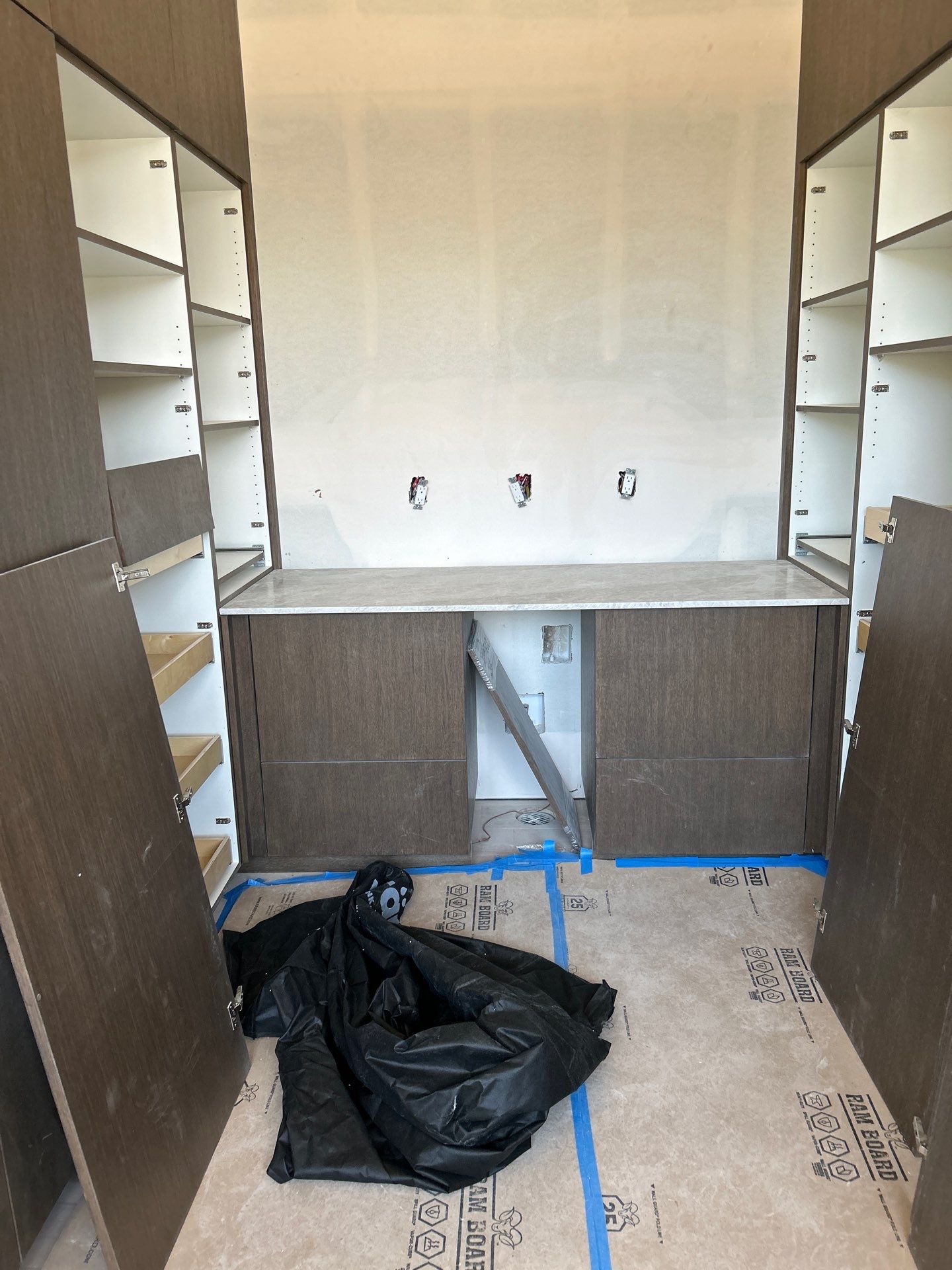Denver Kitchen, Bath, Home Entertainment, and Closet Install by Concept 32, Inc.