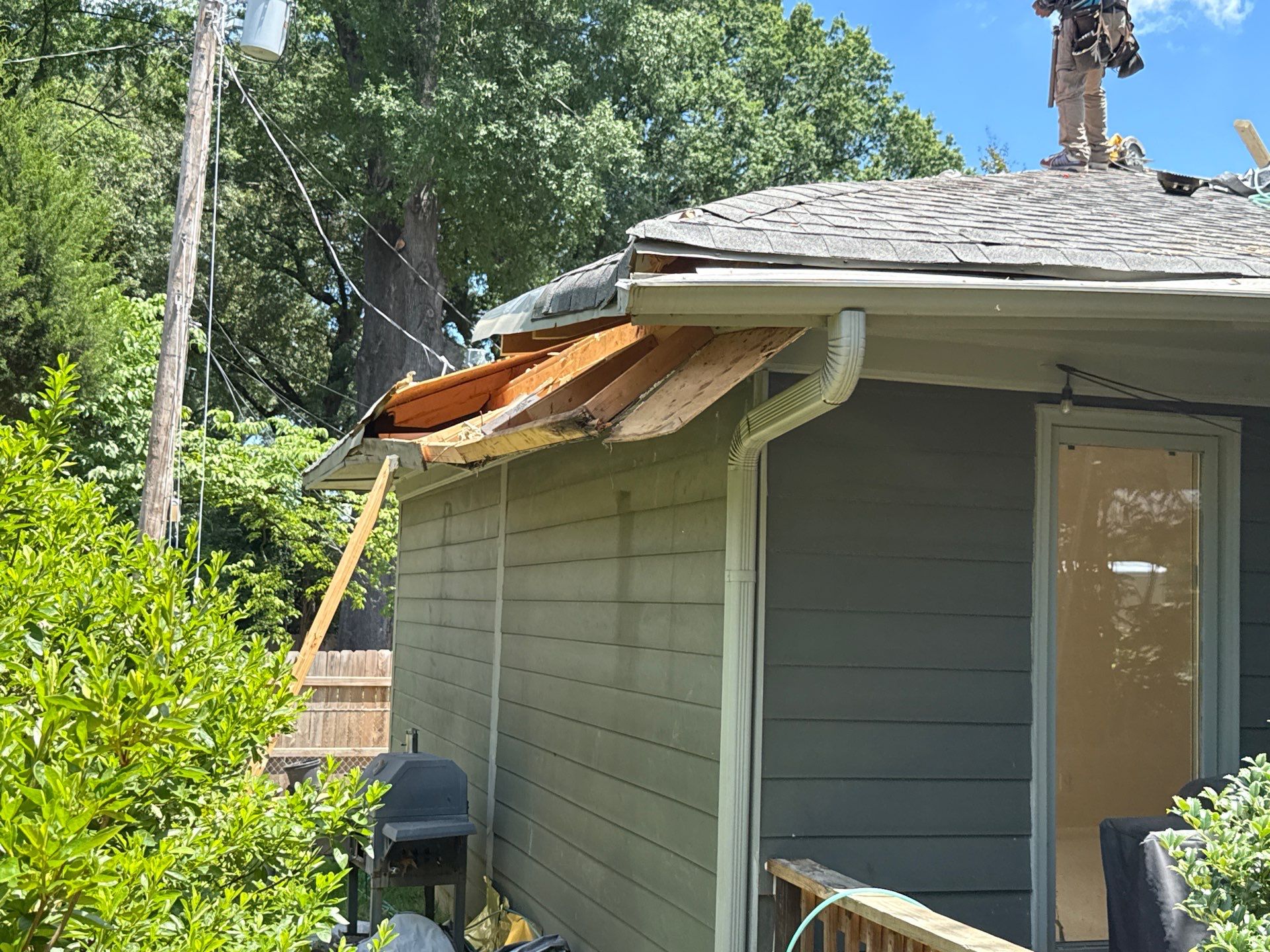 Tree Damage Restoration and Asphalt Shingle Roof Replacement in Memphis by Revival Roofing Services