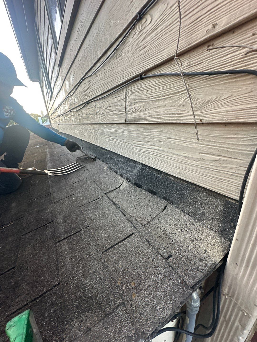 Roof Replacement Missouri City by Roof Repair Services LLC