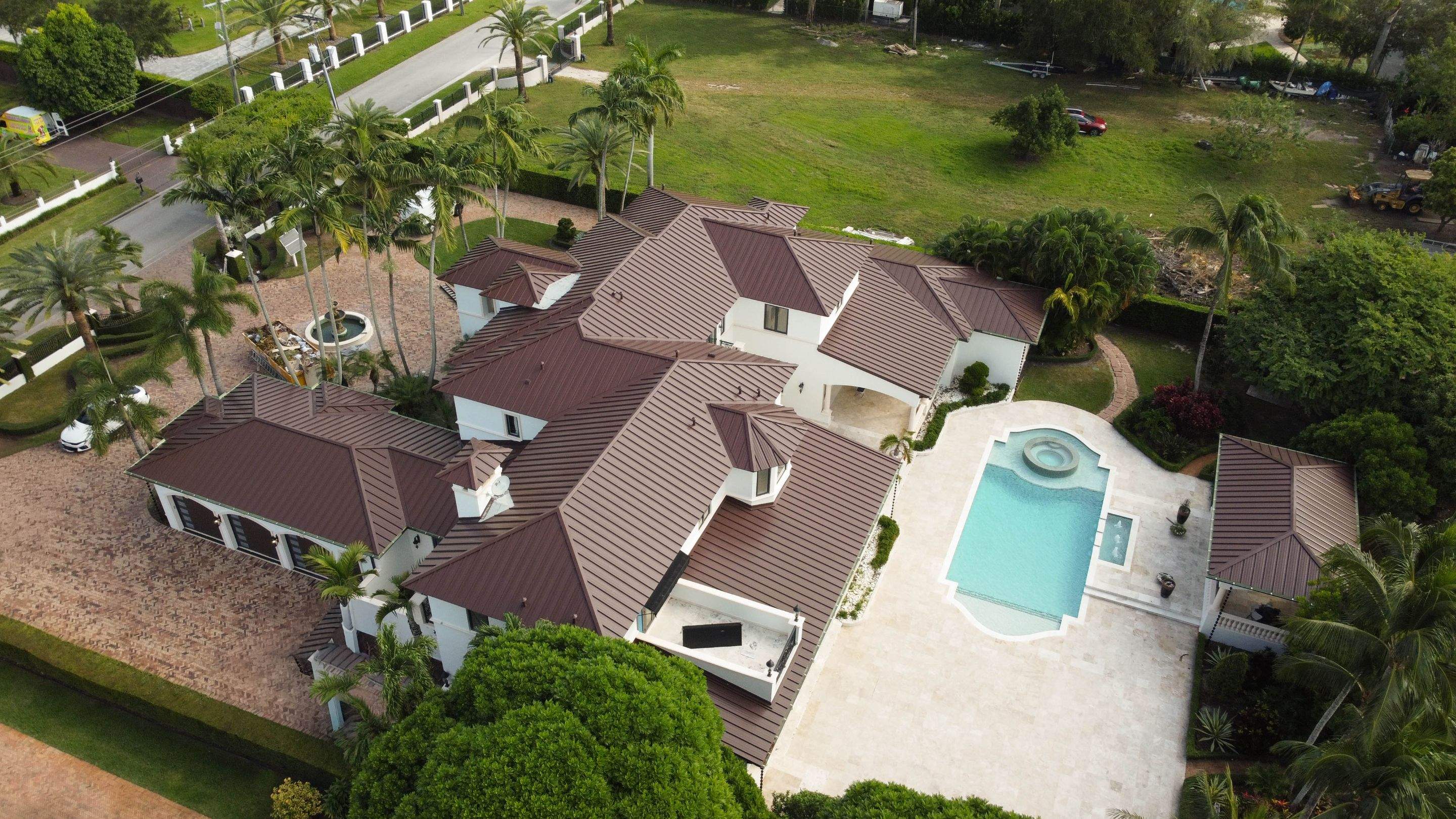 Metal Roof - Galvalume - Mansard Brown by Istueta Roofing