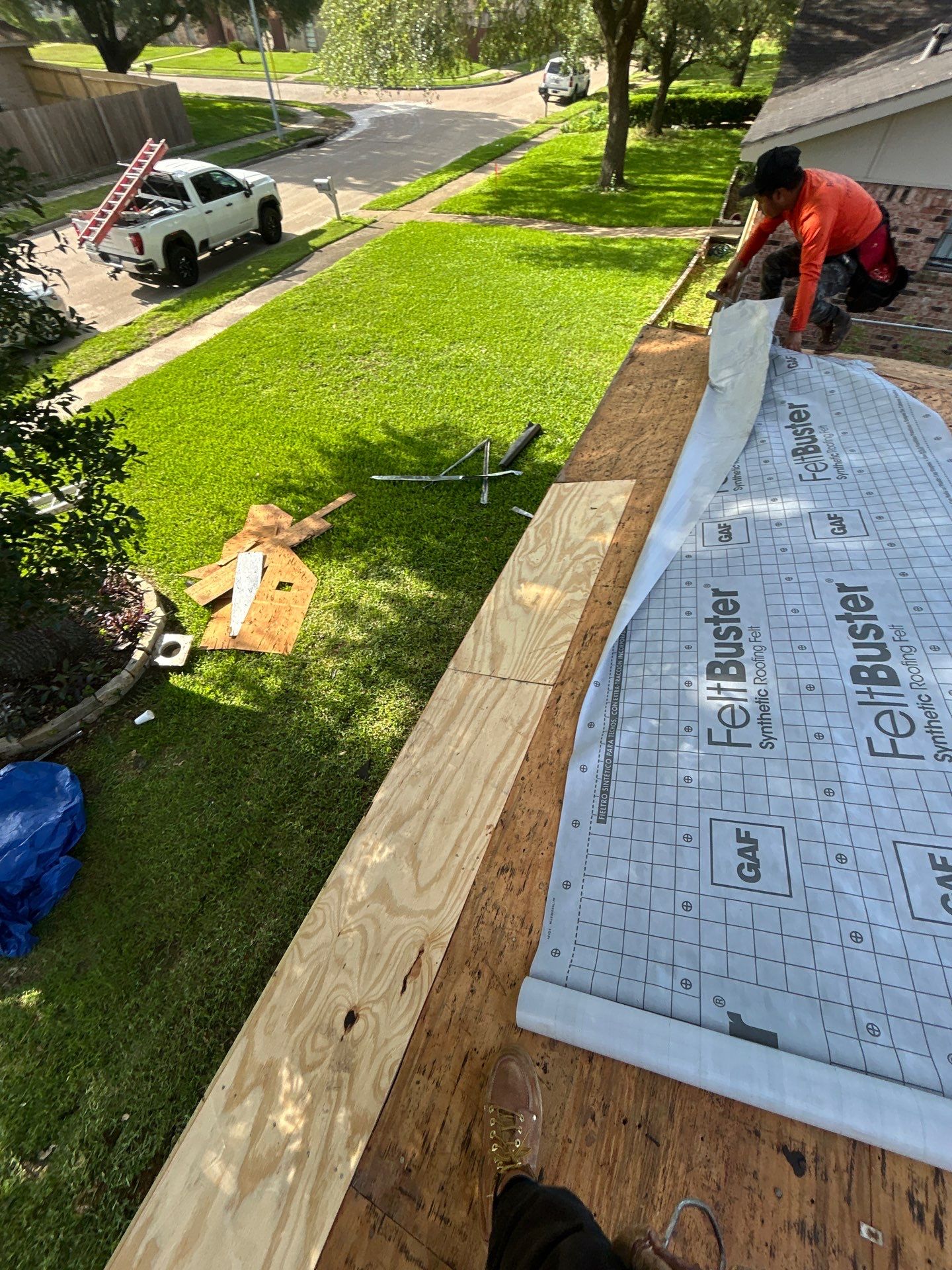 Roof Replacement Houston by Roof Repair Company