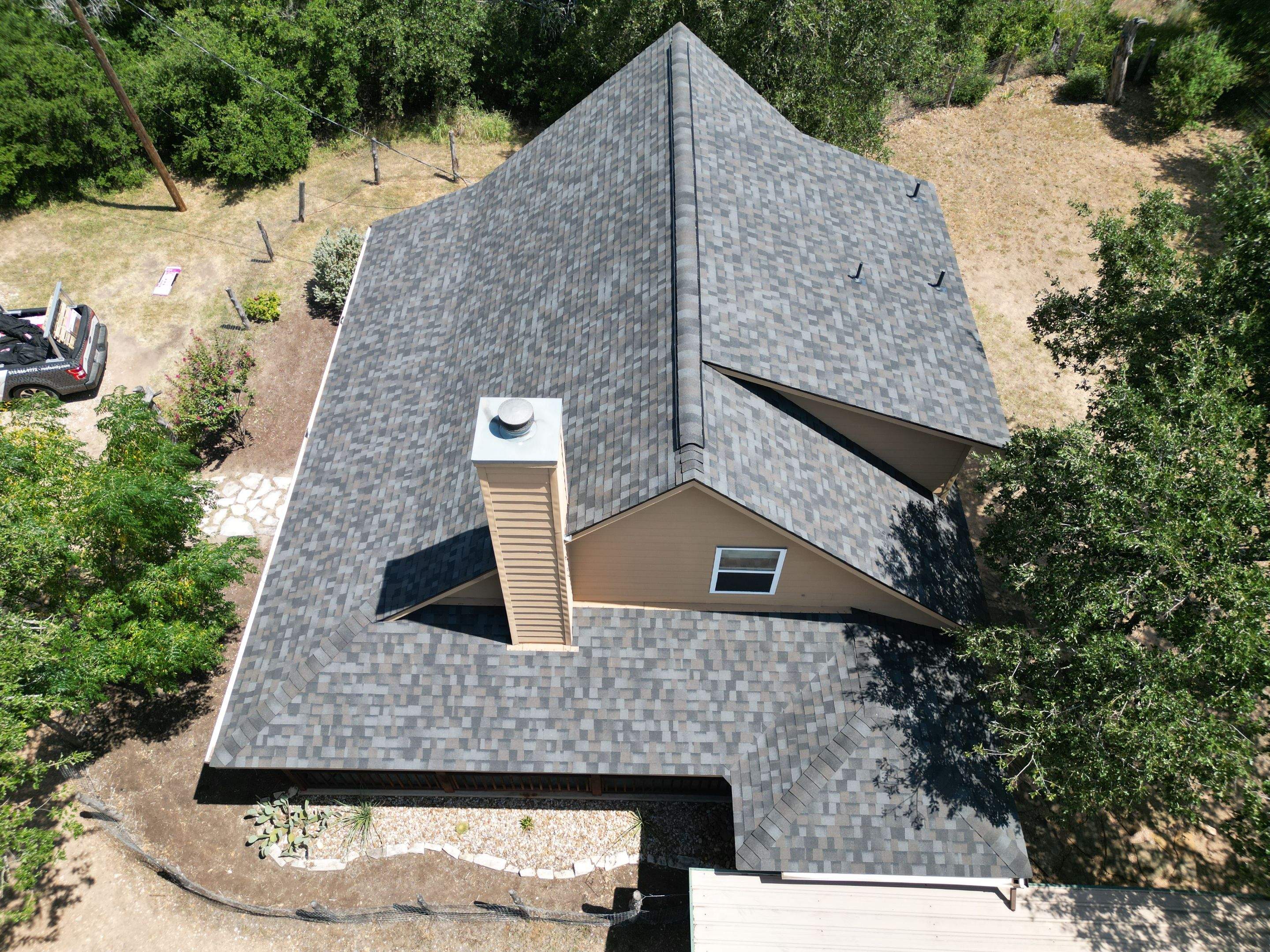 Williamsburg Gray - Owens Corning TruDefinition Duration by RoofsOnly.com