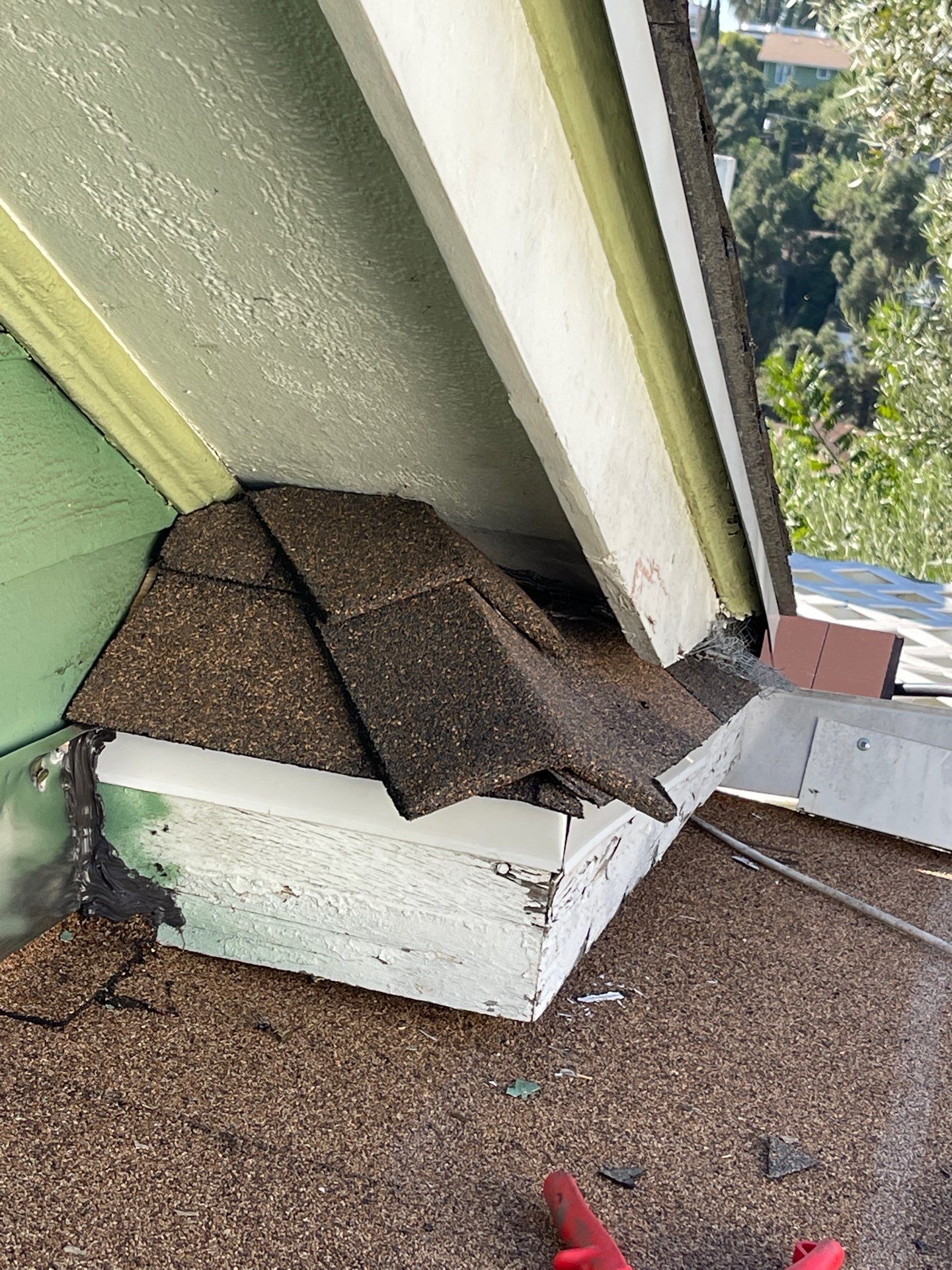 Roof Replacement - Los Angeles CA 90026 by Epic Roof Replacement