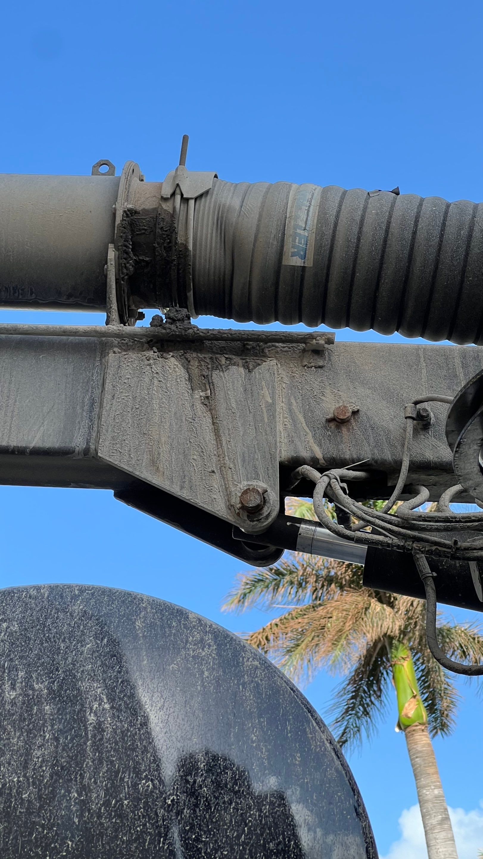 Condo Storm Water System Cleaning and Maintenance From Hurricane Ian by APS Power & Water