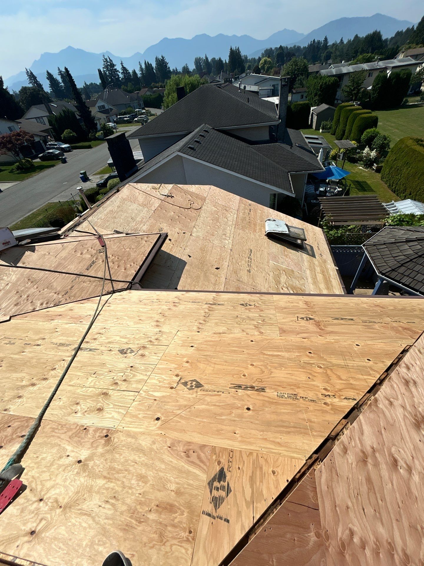 Residential Re-Roof using GAF Timberline HDZ by Top Notch Roofing Inc
