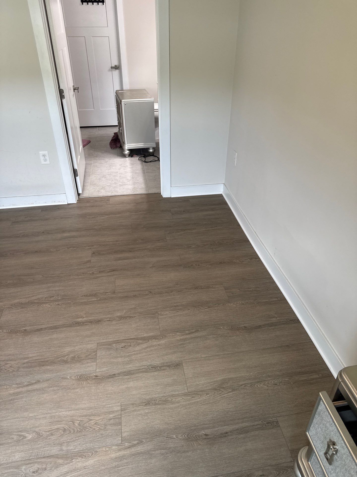 Del Carlo Flooring featured photo.
