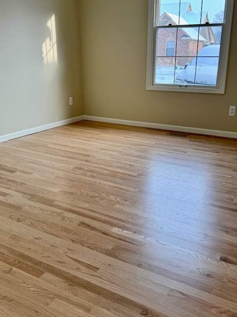 Classic Cut Red Oak by Ann Arbor Hardwoods 