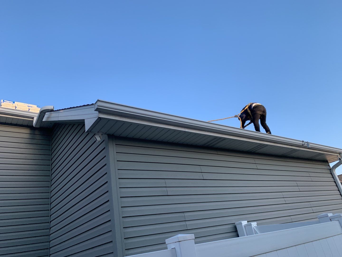 Residential Re-roof by White Castle Roofing