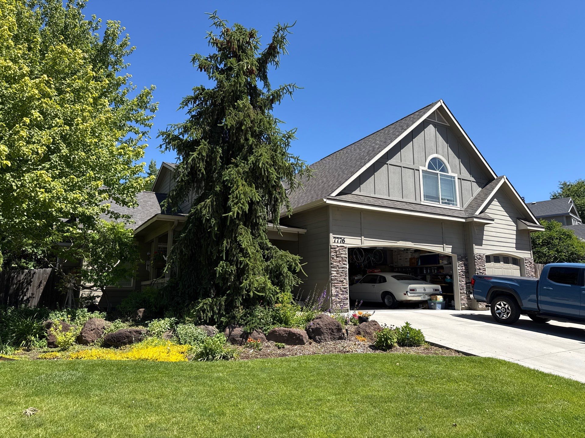 Boise Residential Roof Replacement Featuring Multi-Toned Architectural Shingles by Olive Roofing