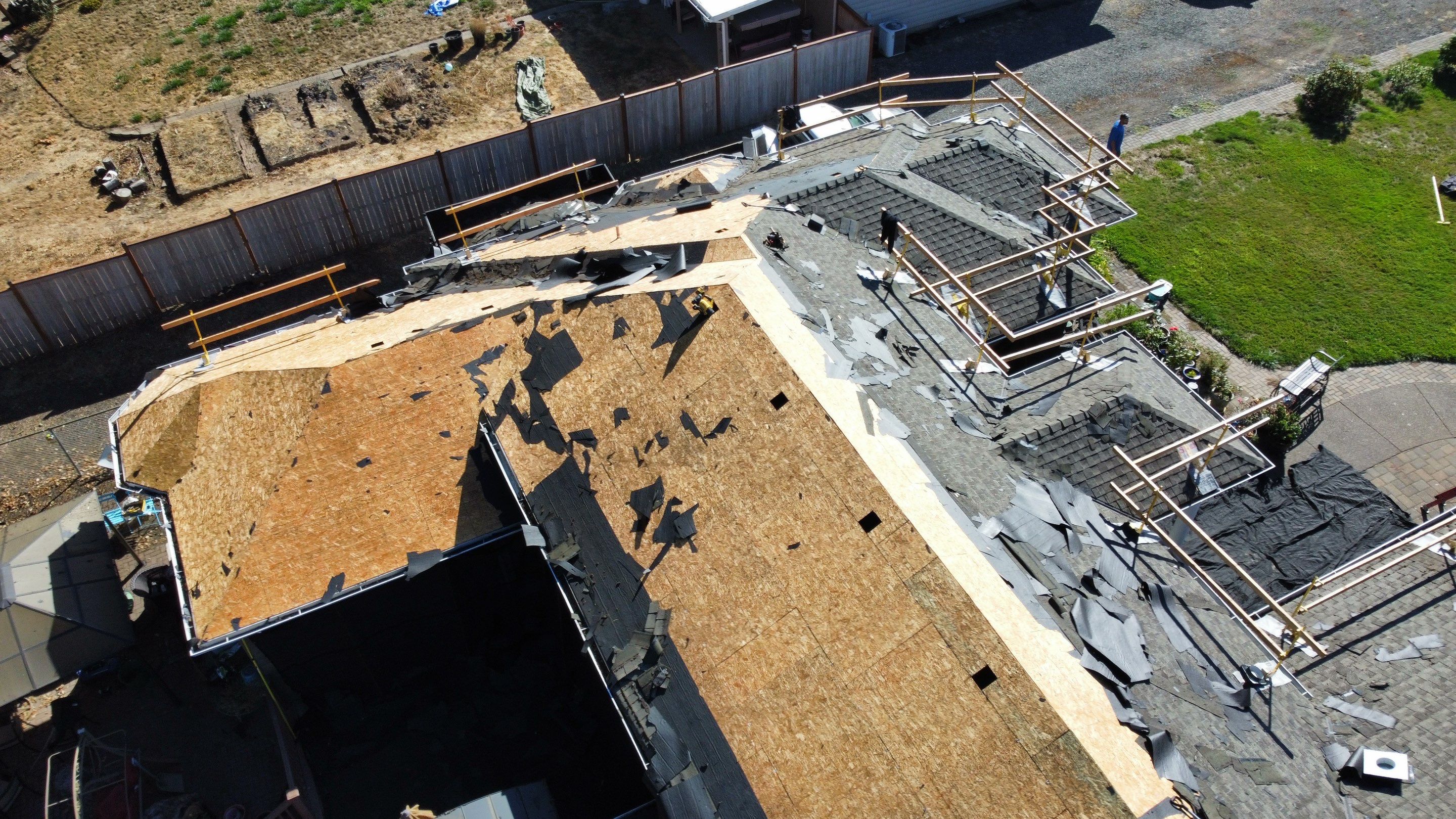 Residential Roofing Installation using IKO Dynasty (Color: Biscayne) by Orezona Building & Roofing Company, Inc.