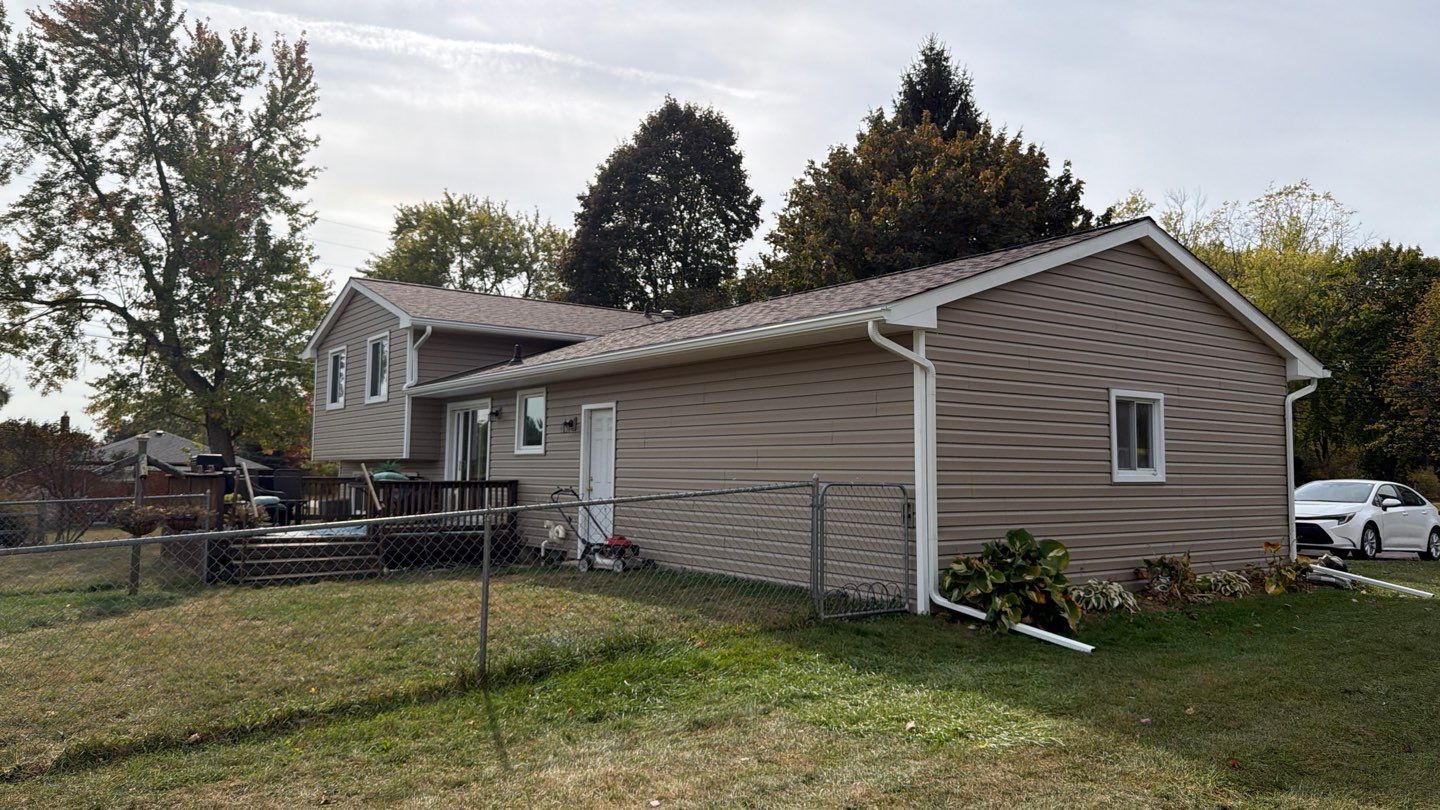 Siding Replacement using Alside D5" Tuscan Clay by 180 Contractors