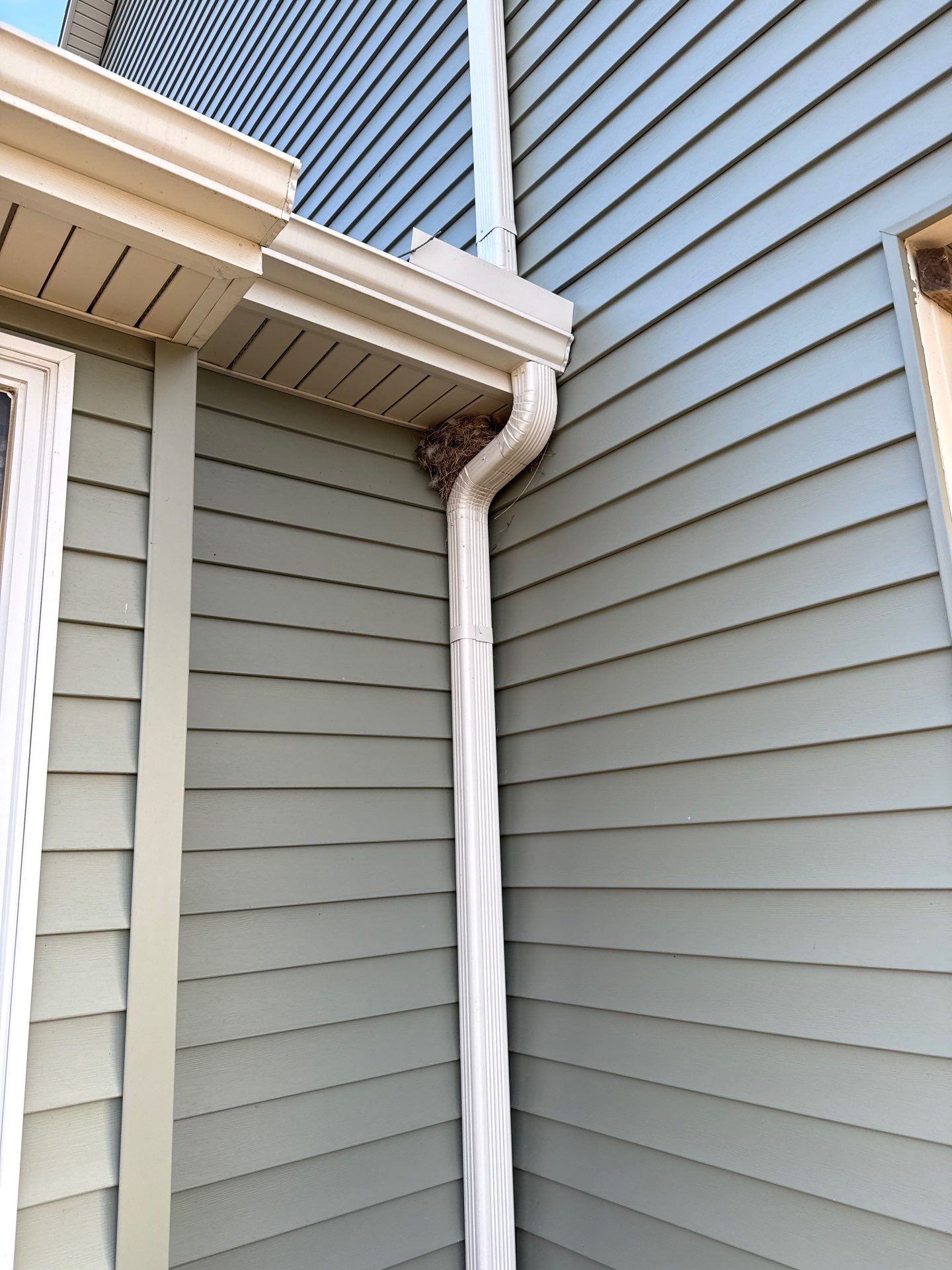 Comprehensive Residential Roof and Siding Replacement in Smithville Missouri by EEC Windows, Siding & Roofing