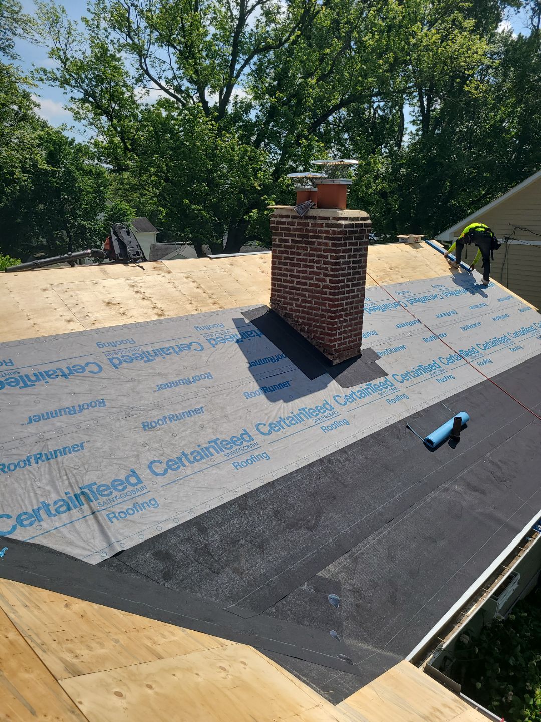 Arlington: CertainTeed Landmark Pro Designer Shingles in Max Def Pewter by RM Banning, Inc.