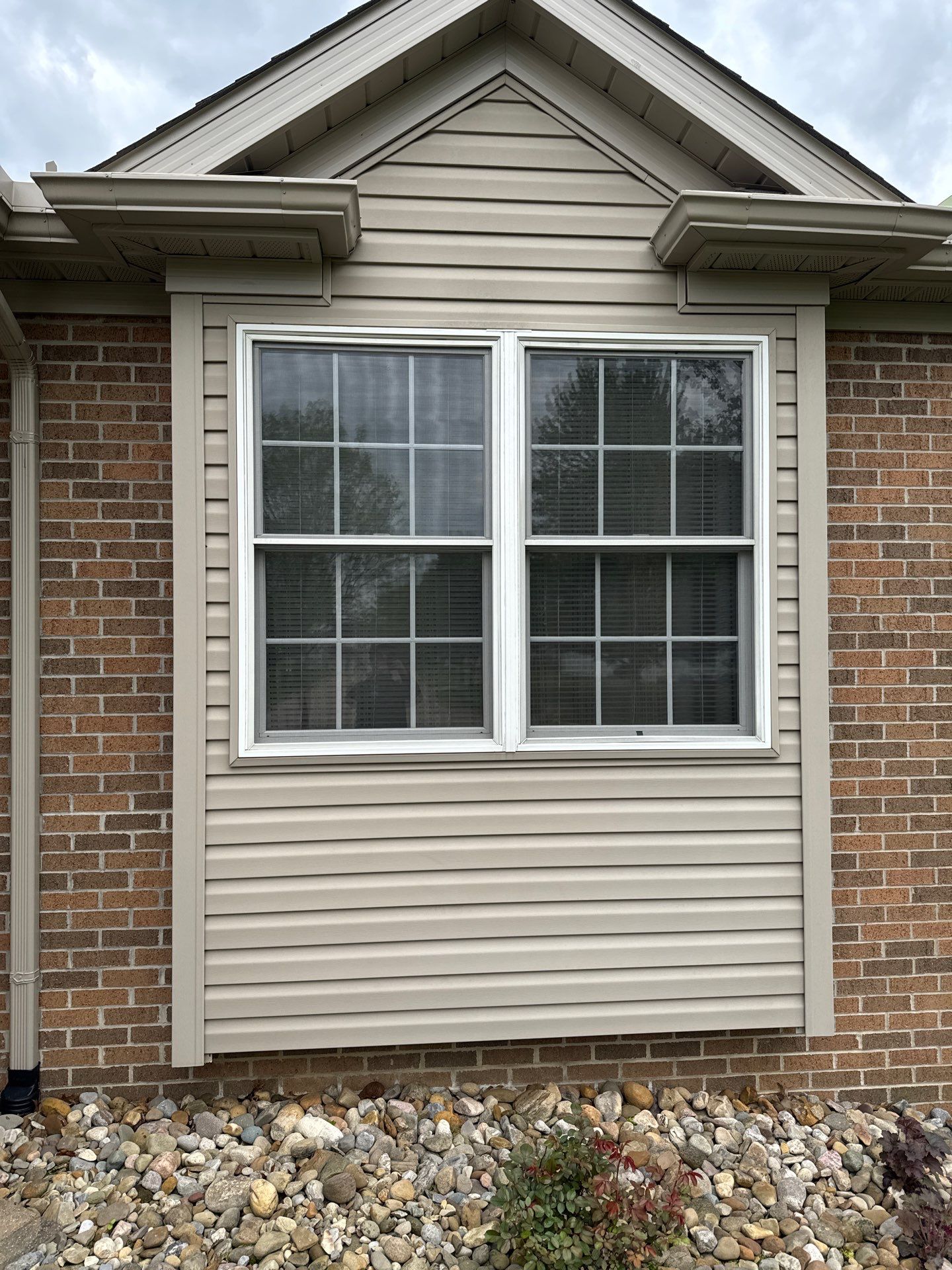 Energy-Efficient Double-Hung Window Replacement in Wooster by Ohio State Windows
