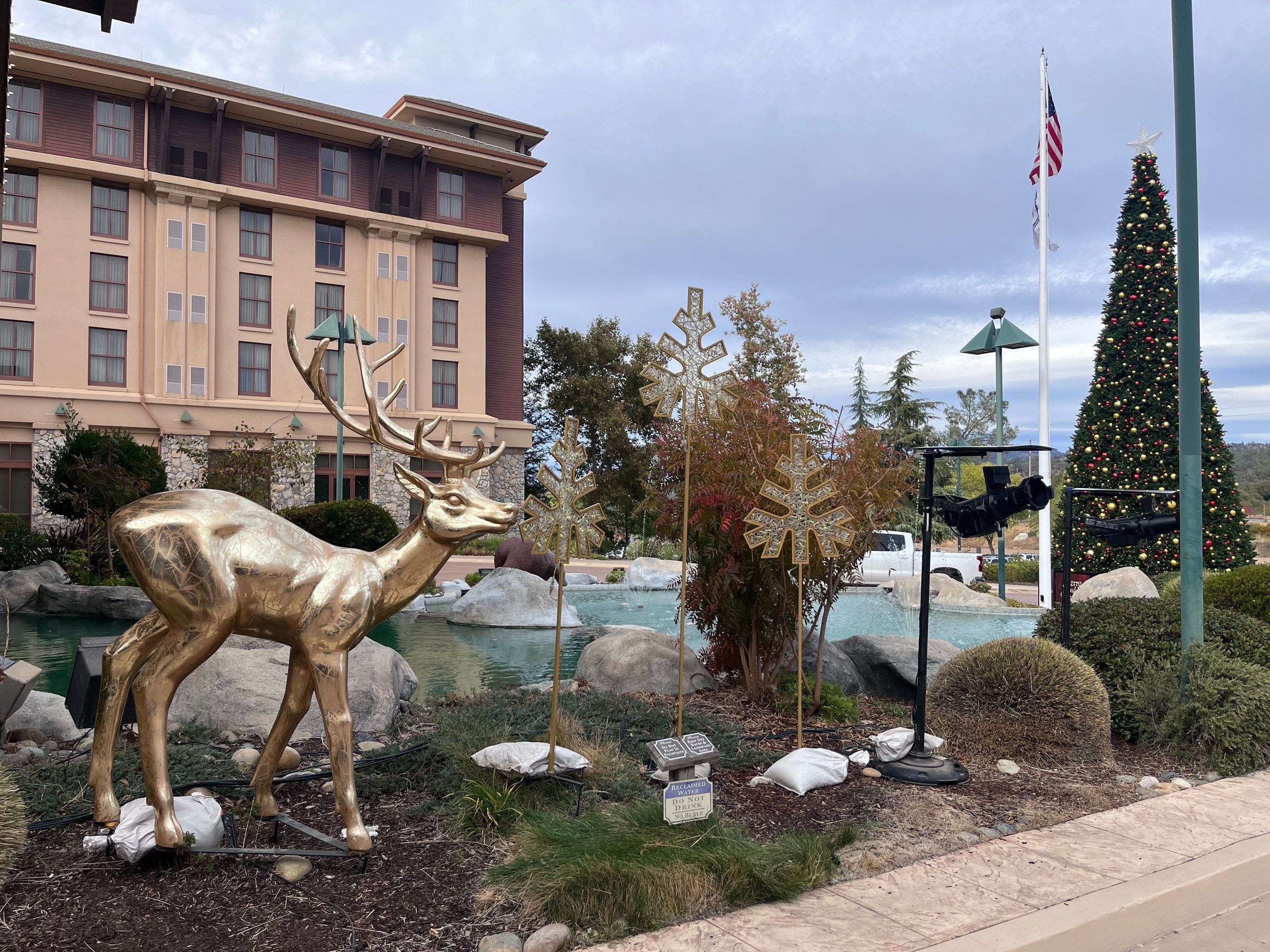Chukchansi Casino by Kaylor Landscape inc.