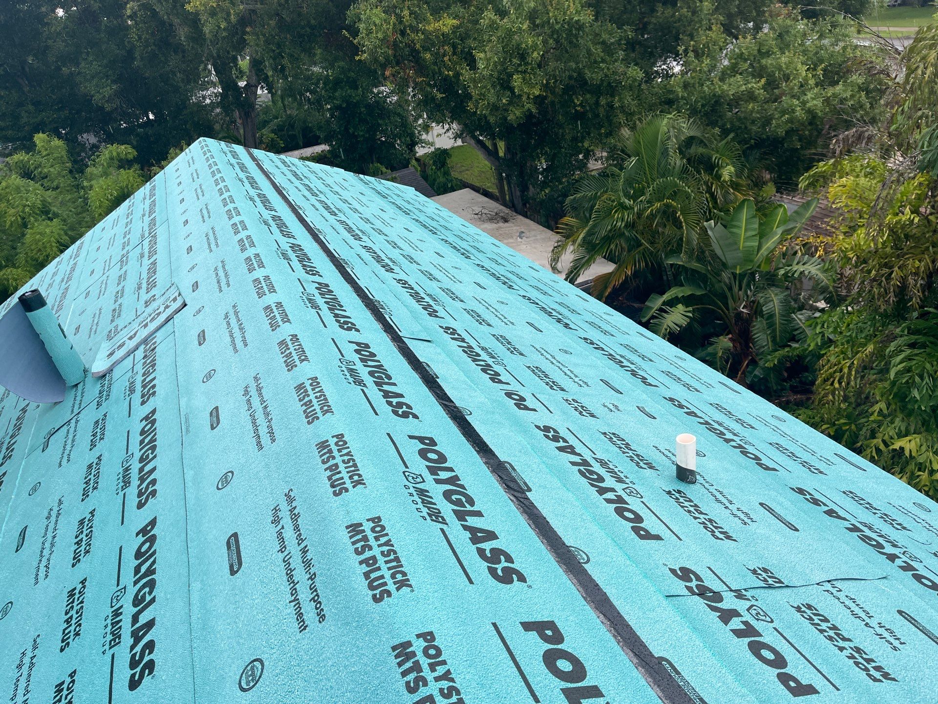 Project in Gulfport 33707 by Mitchell Roofing Company LLC 
