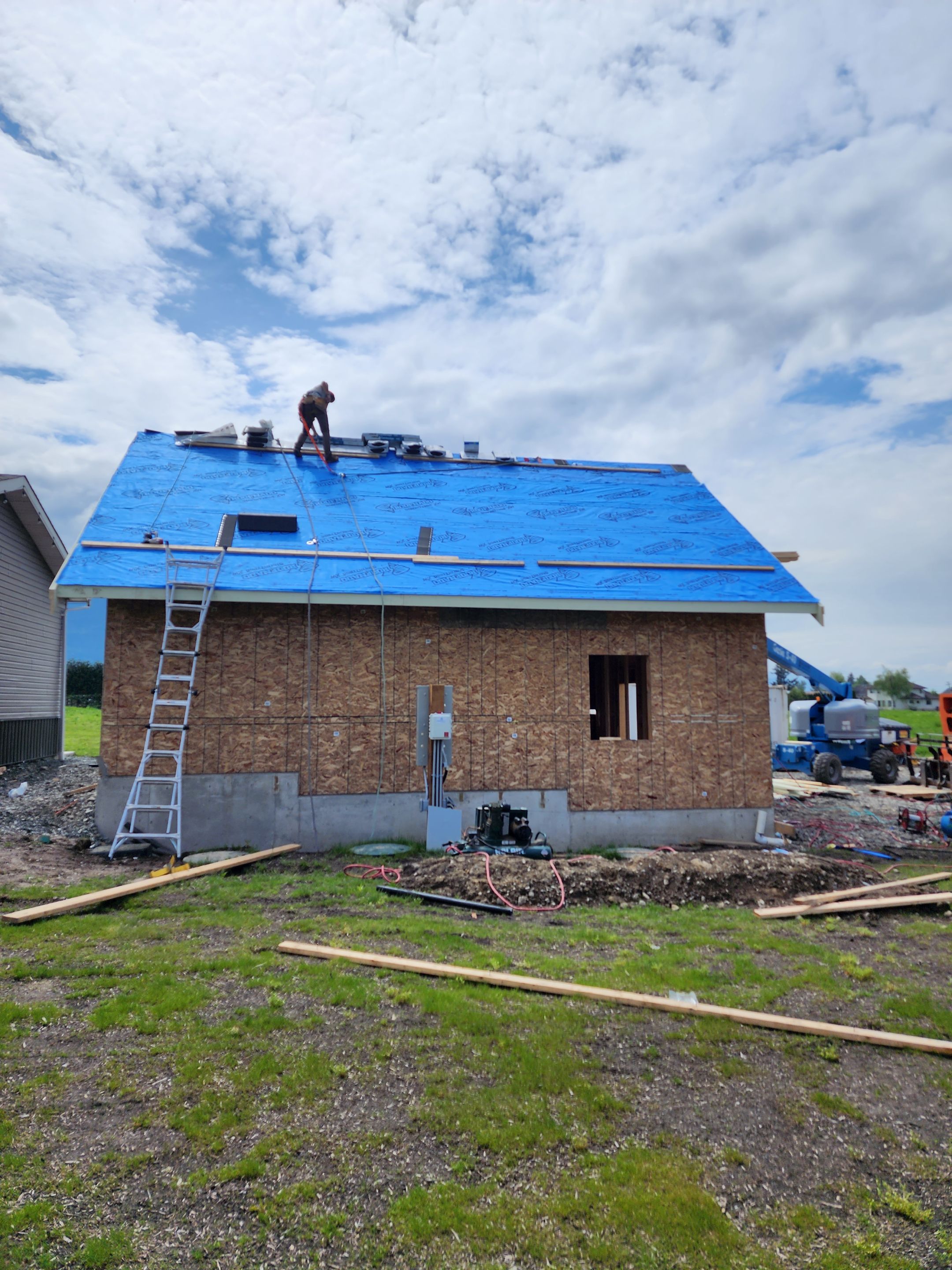 Residential Roofing Installation using IKO Weatherwood shingle by Top Notch Roofing Inc