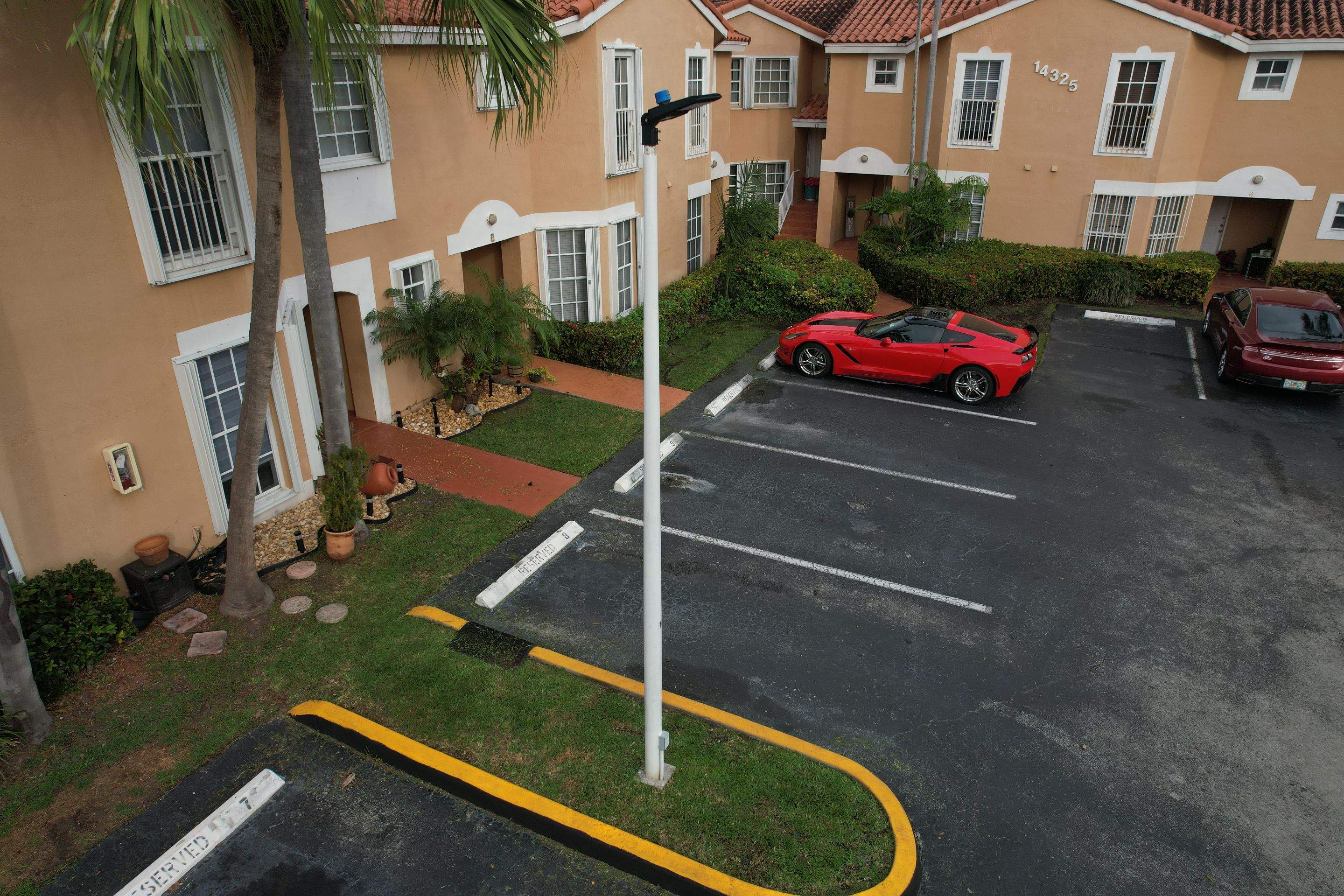 SIENNA VILLAS CONDO - BLDG 14325 by Souffront Construction & Engineering