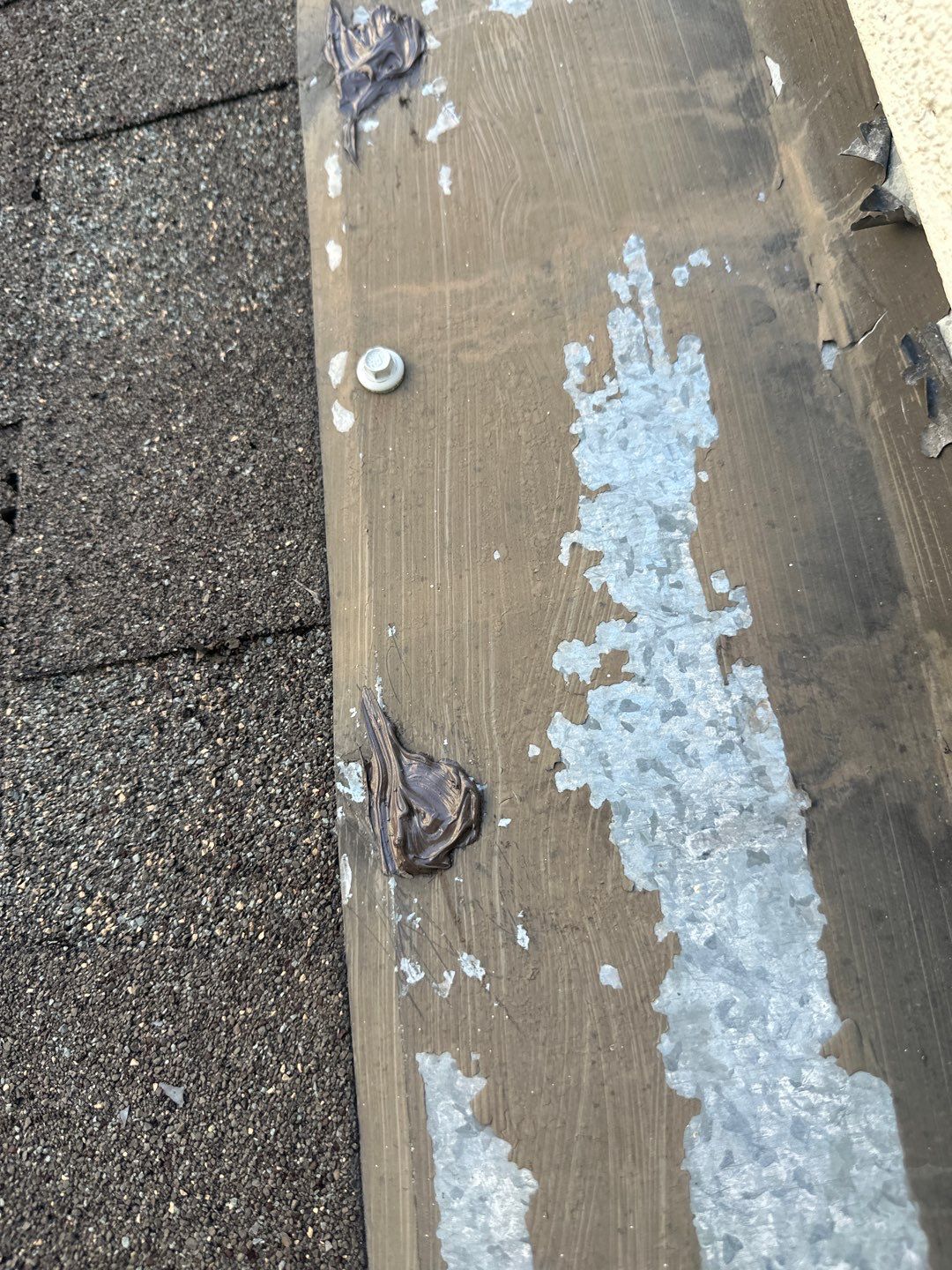 Hail Damage using Owen's Corning Duration (Lifetime) Shingles by Roof Repair Company
