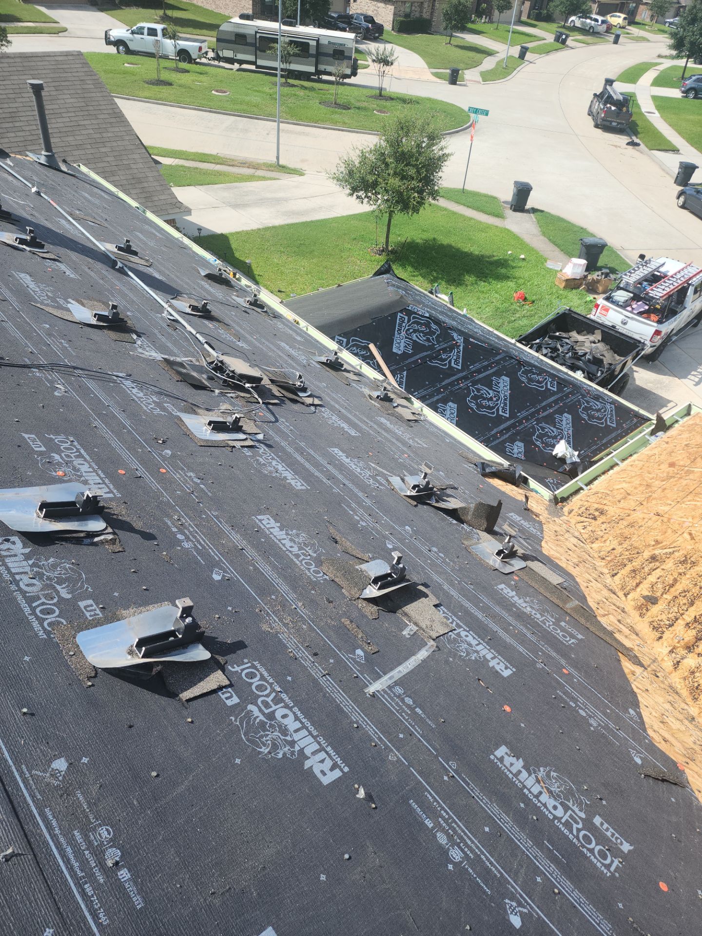 Residential Roofing Installation using Owen's Corning Duration (Lifetime) Shingles by Roof Repair Company