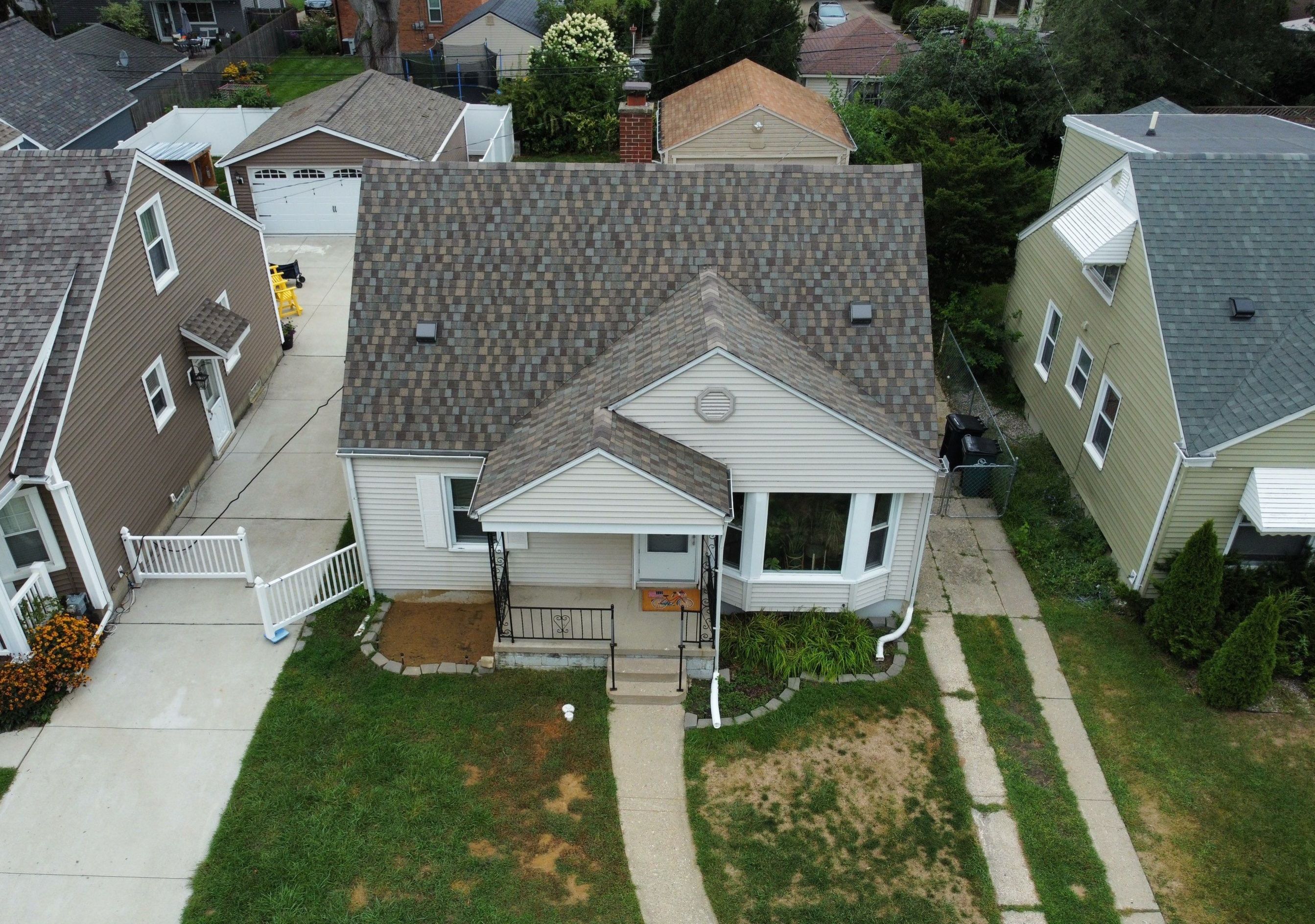 Roof Replacement - Private Residence  by Bloomfield Construction & Restoration