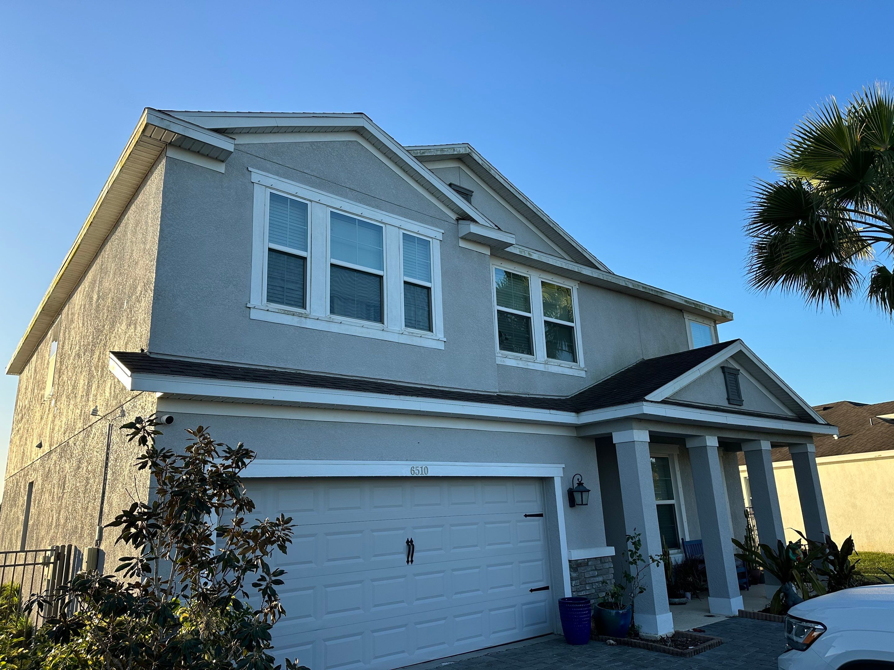 2-Story House Wash & Paver Driveway Cleaning in Trevesta Community, Palmetto, FL | Sunshine AquaWash by Sunshine AquaWash
