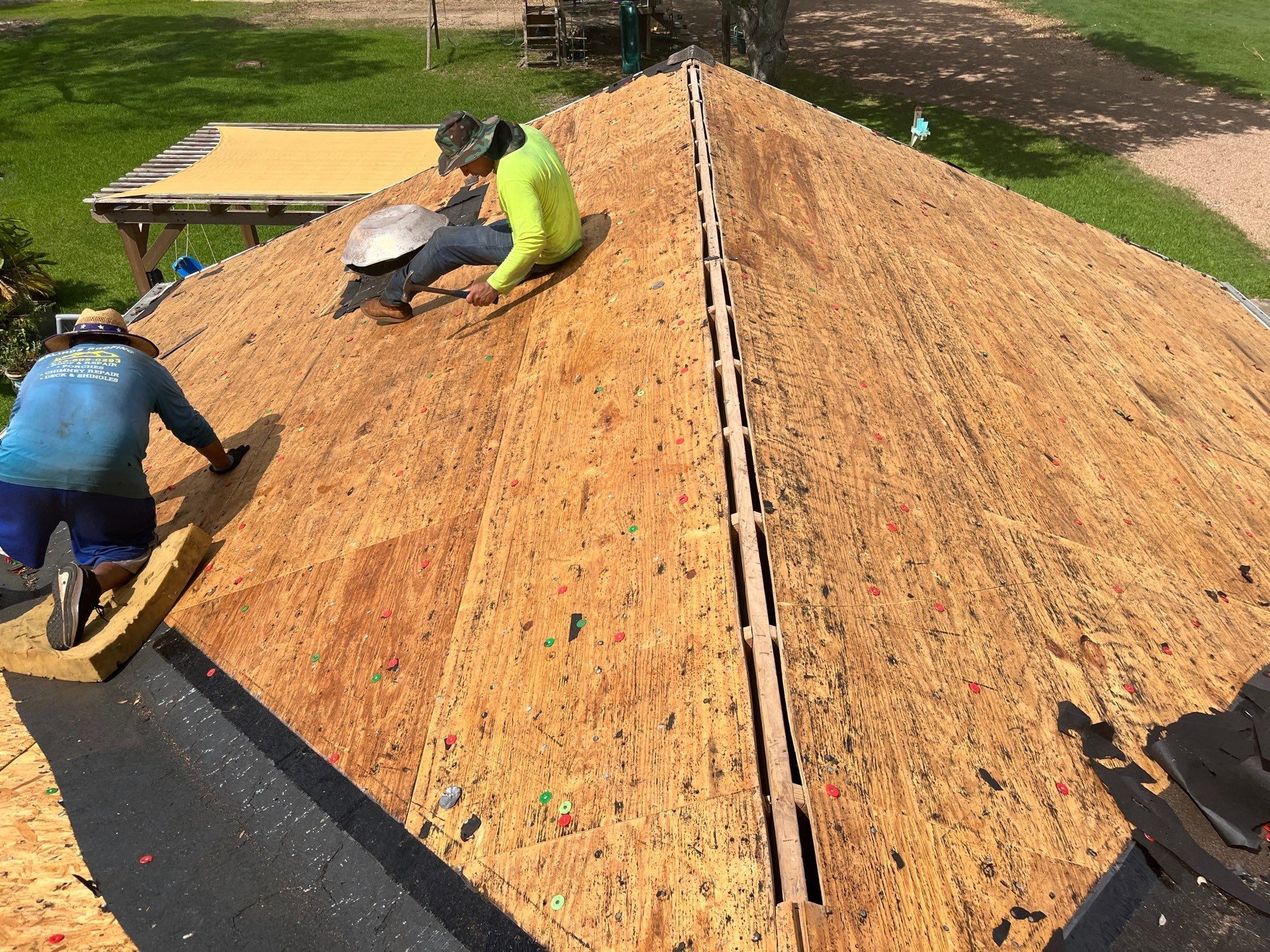 Residential Roofing Installation using Owen's Corning Duration (Lifetime) Shingles by Roof Repair Company