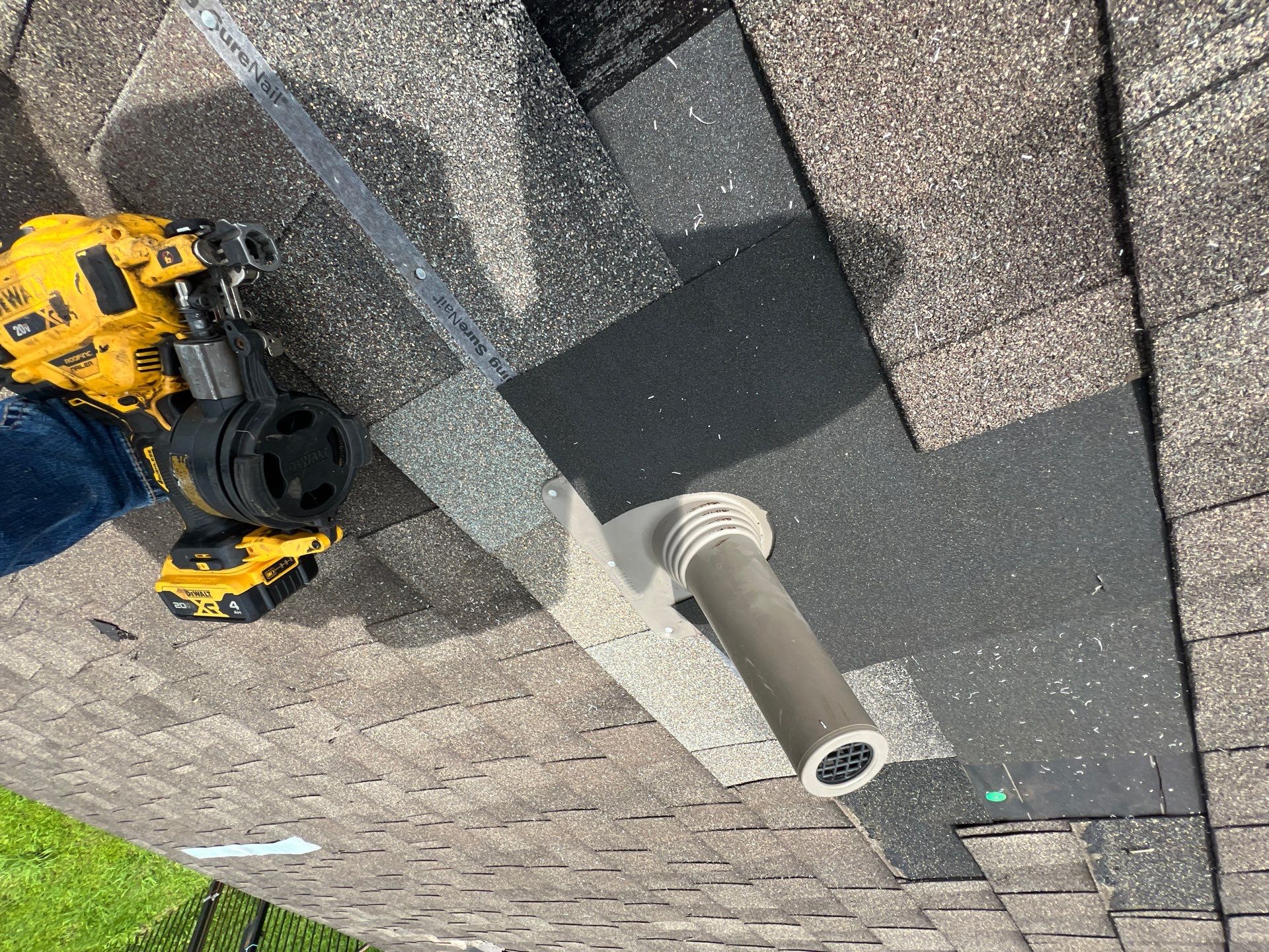 Hail Damage using Owen's Corning Duration (Lifetime) Shingles by Roof Repair Company