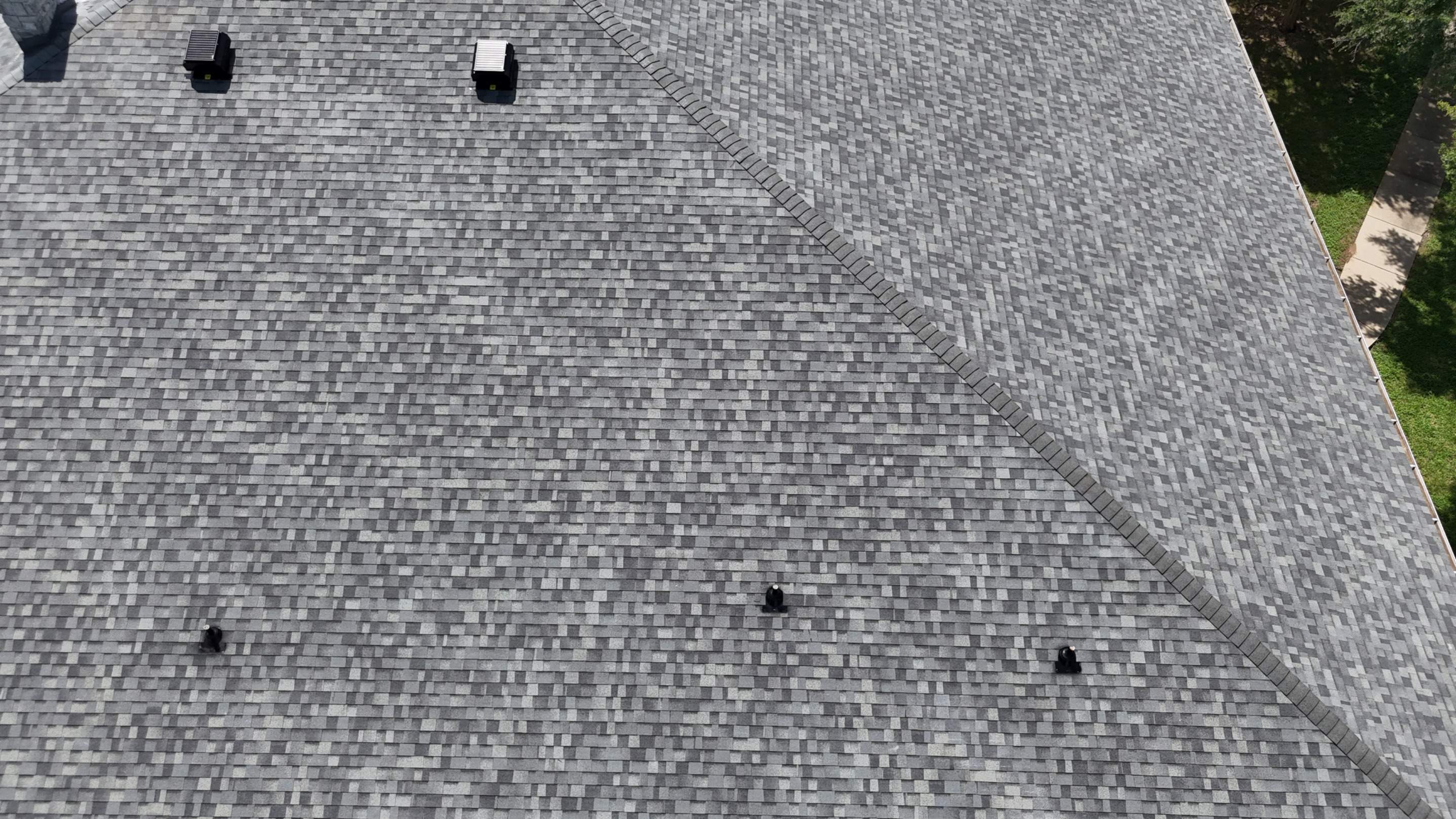 Estate Gray - Owens Corning TruDefinition Duration by RoofsOnly.com