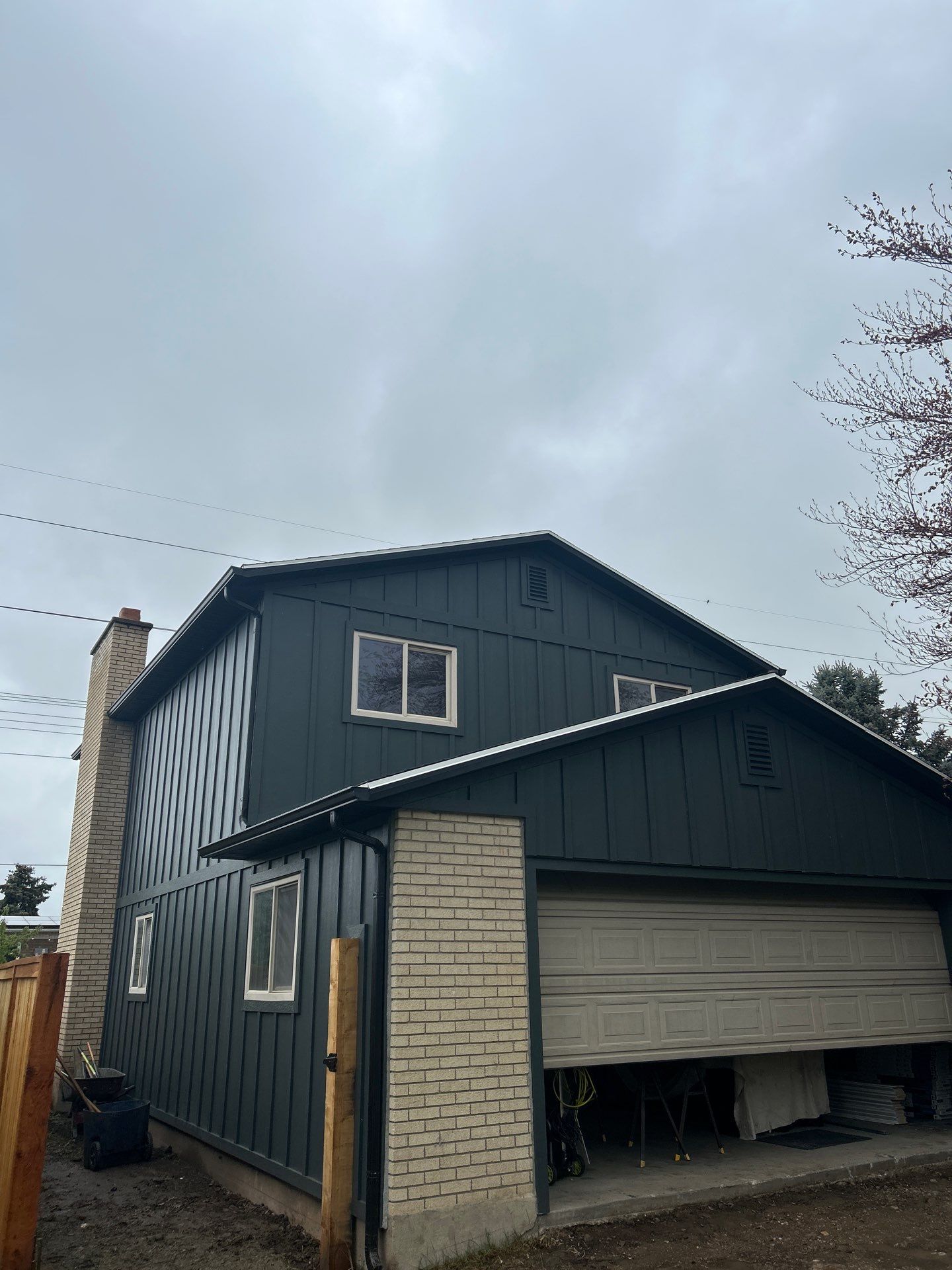 Sandy | Monochromatic Hardie Board & Batten | Iron Gray by Ideal Siding Utah