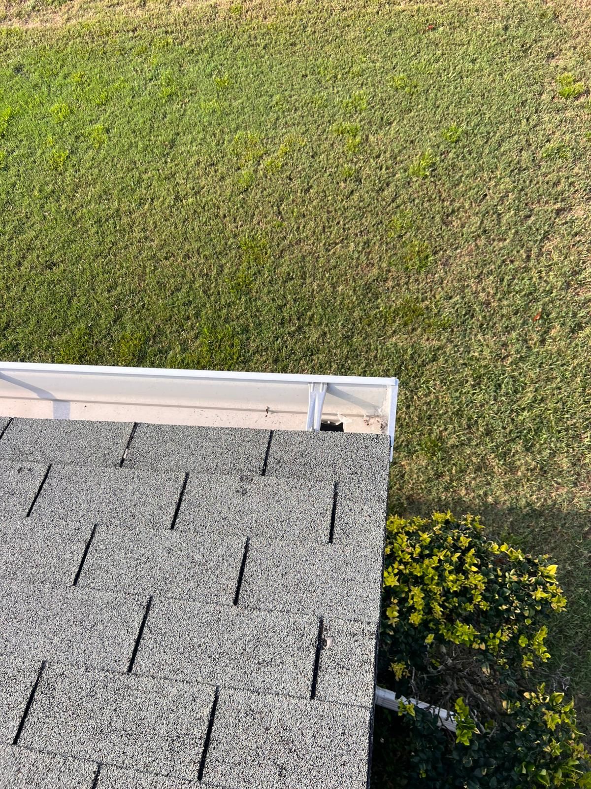 Project in Largo 33771 by Mitchell Roofing Company LLC 