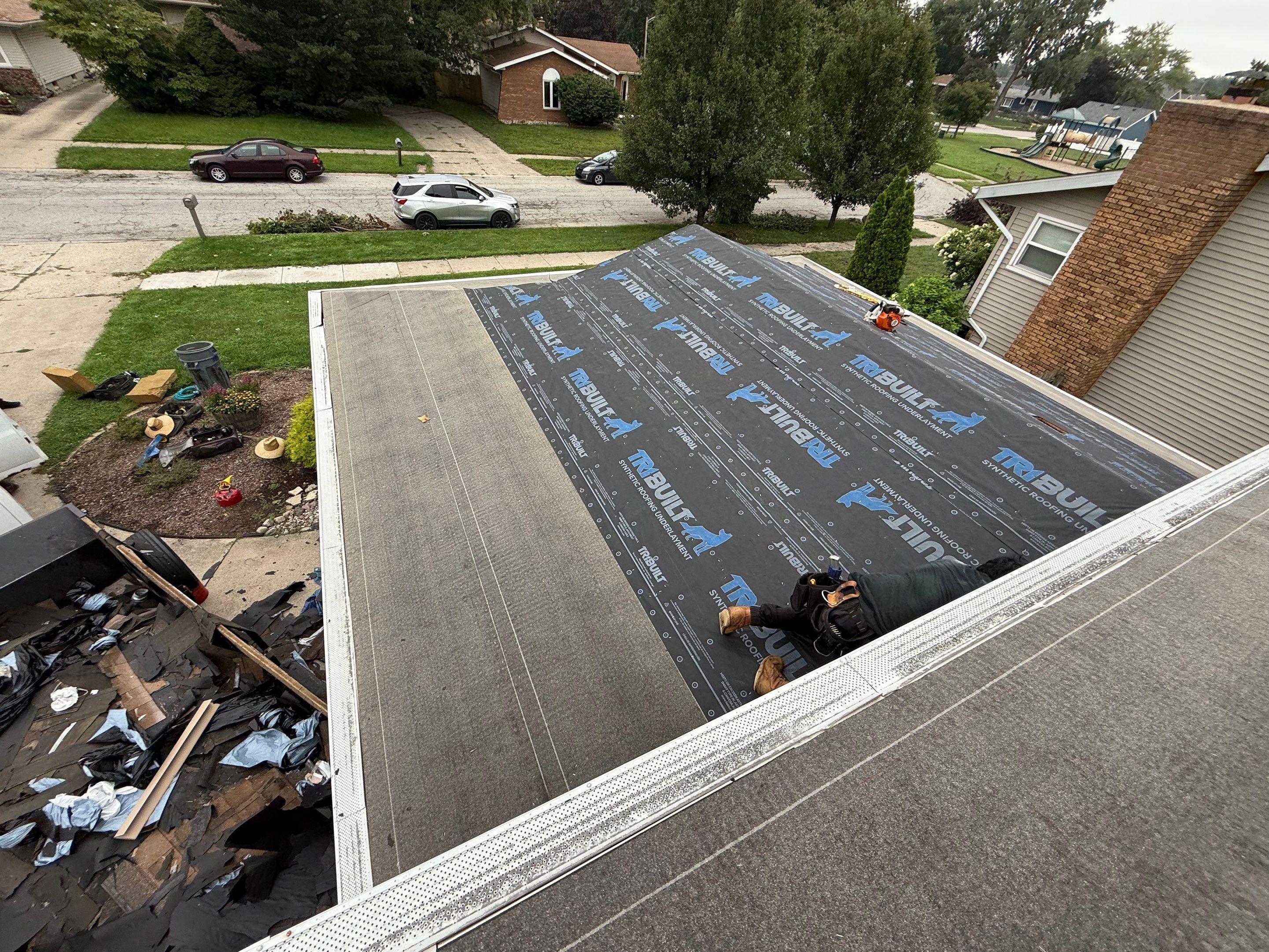 Roofing & gutters by Optimal Home Improvement 