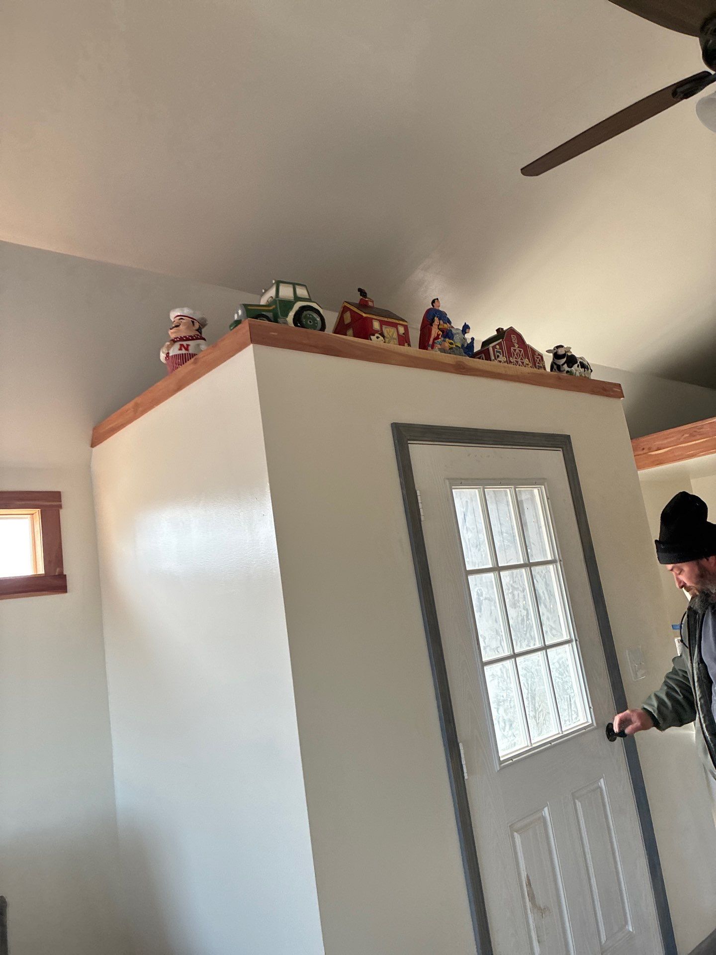 Interior Work by Clays Services Inc