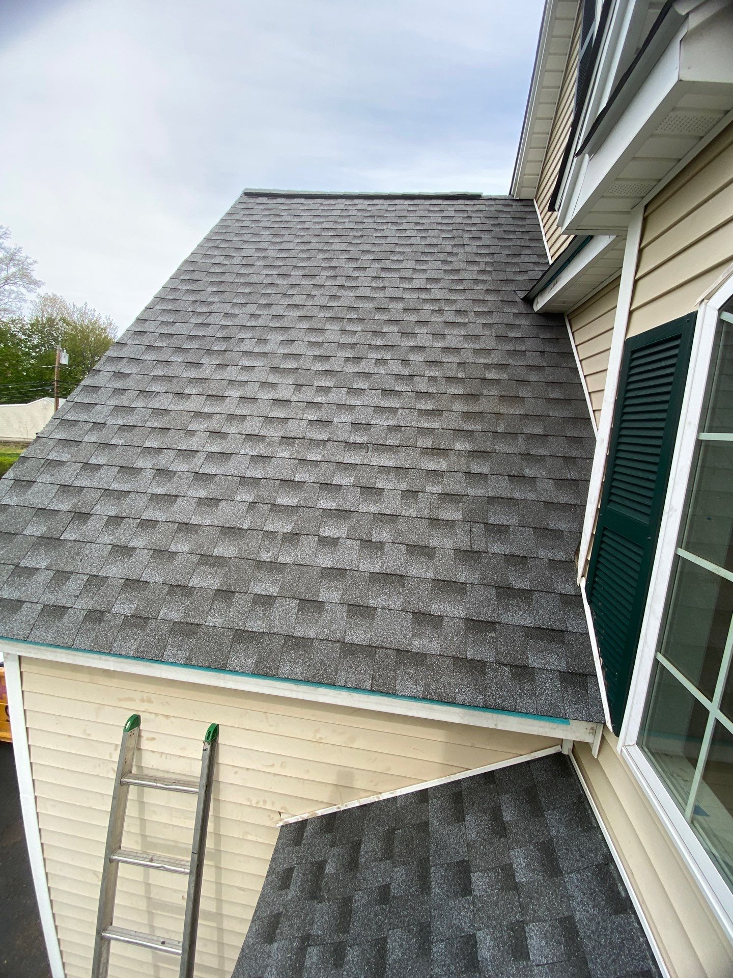 Norwalk DiGiorgi customer gets beautiful new roof! by DiGiorgi Roofing and Siding Inc