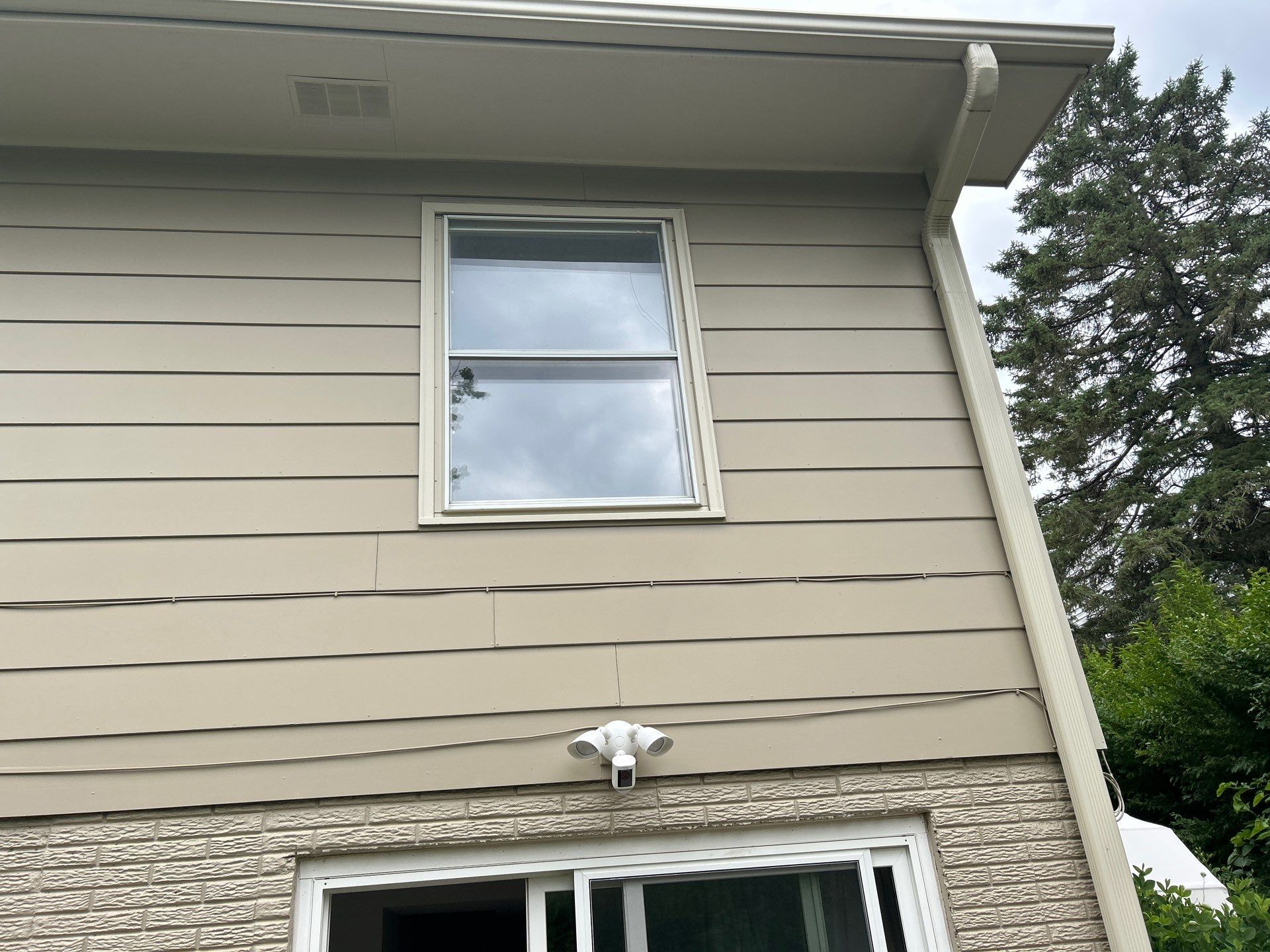 Window installation by United Windows and Siding LLC