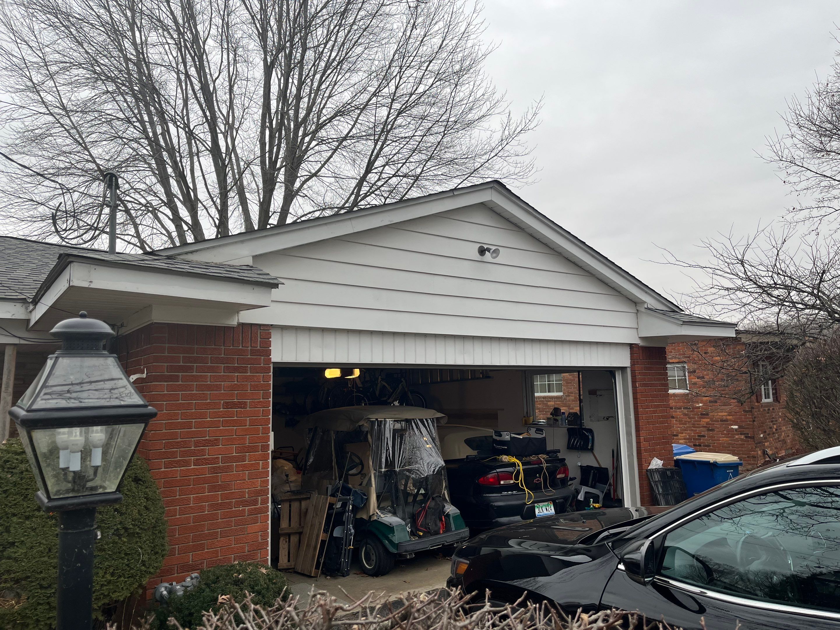 Siding Replacement using Alside Charter Oak D4.5" Colonial White by 180 Contractors