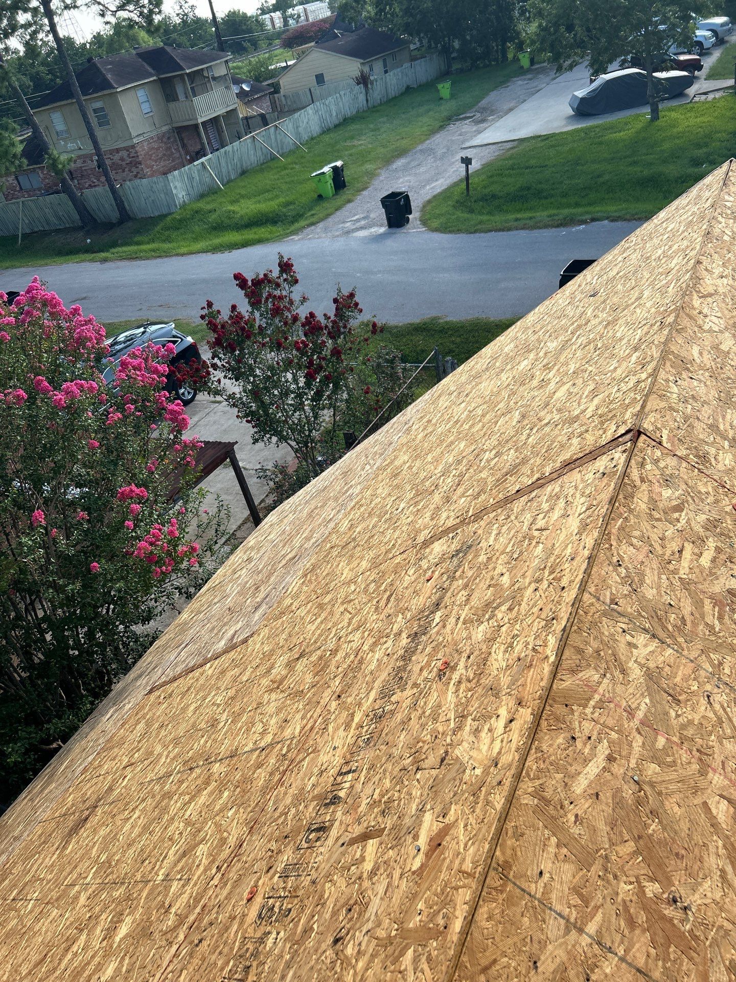 Residential Roofing Installation using Owen's Corning Duration (Lifetime) Shingles by Roof Repair Company