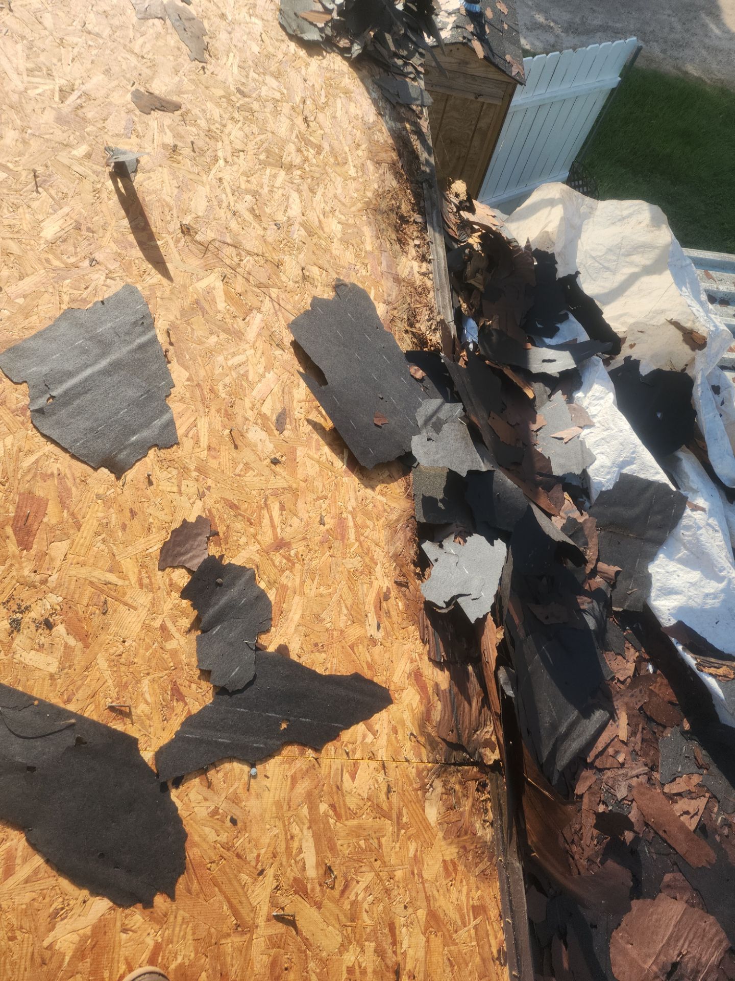 Residential Roofing Installation using Owen's Corning Duration (Lifetime) Shingles by Roof Repair Company
