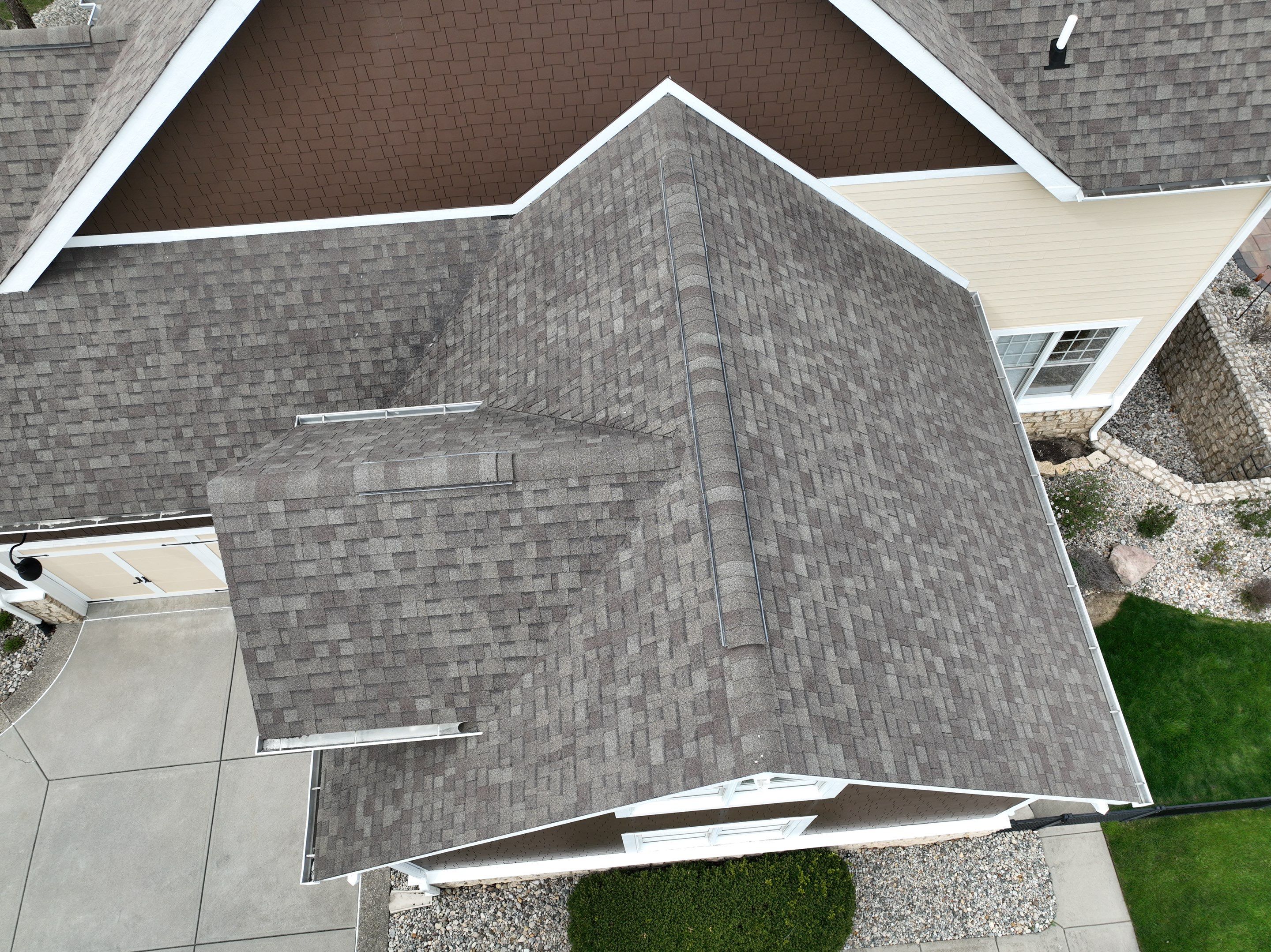 Roof Damage using Owens Corning Duration Storm by 317 Roofing & Restorations