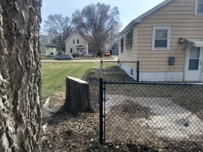 Black Chain Link Fence and Gate Installation in Waterloo