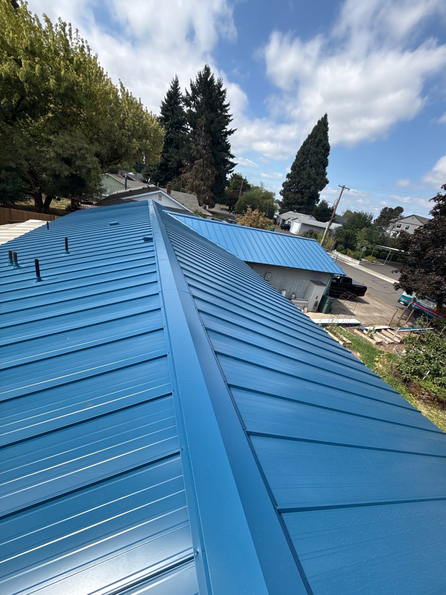 Metal | Roof Replacement in Forest Grove, OR 97116 by Valiant Roofing, LLC