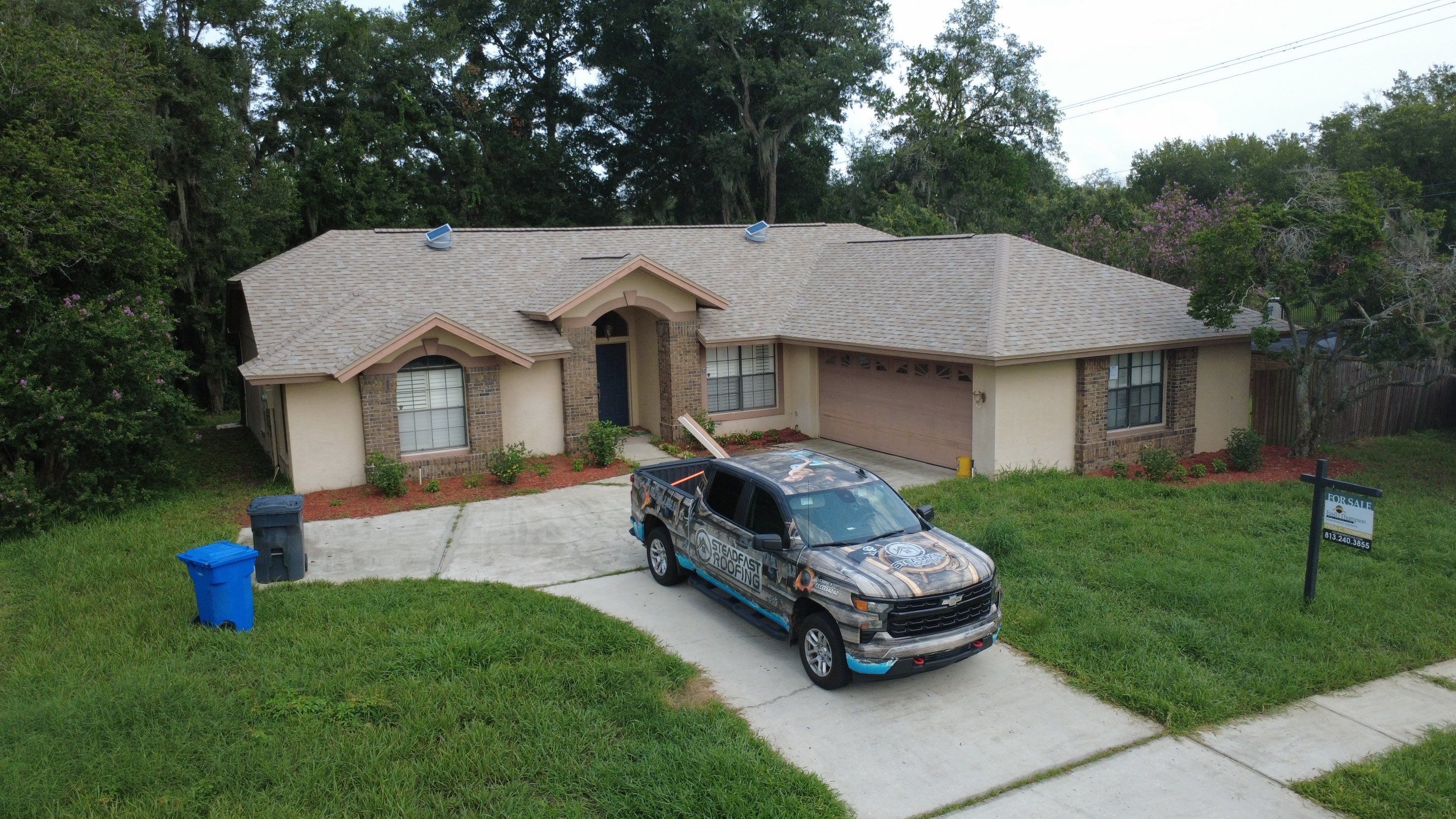 Roof Replacement in Valrico, FL by Steadfast Roofing