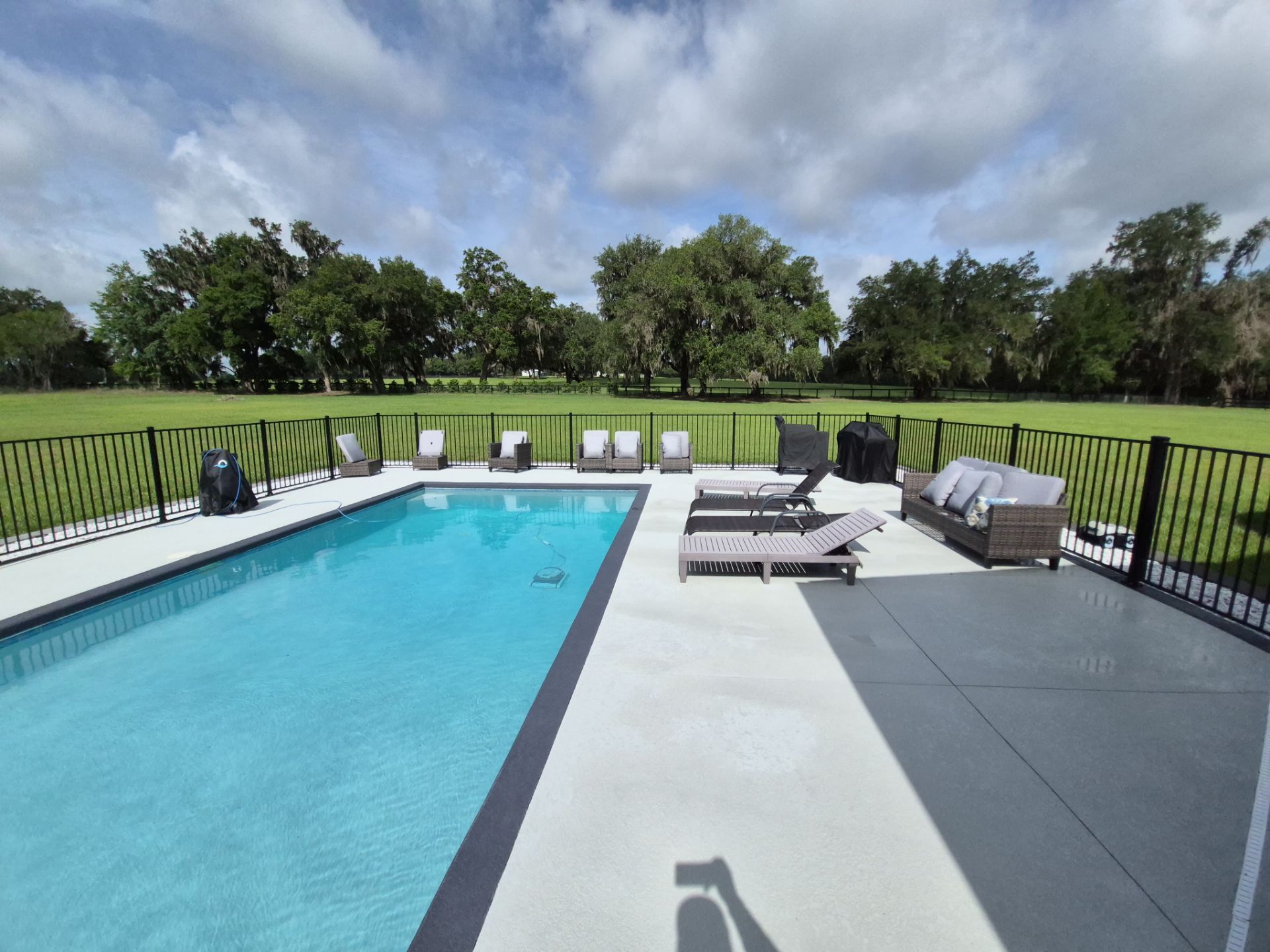 Modern Farmhouse Routine Cleaning in Reddick by Infinite Exteriors LLC