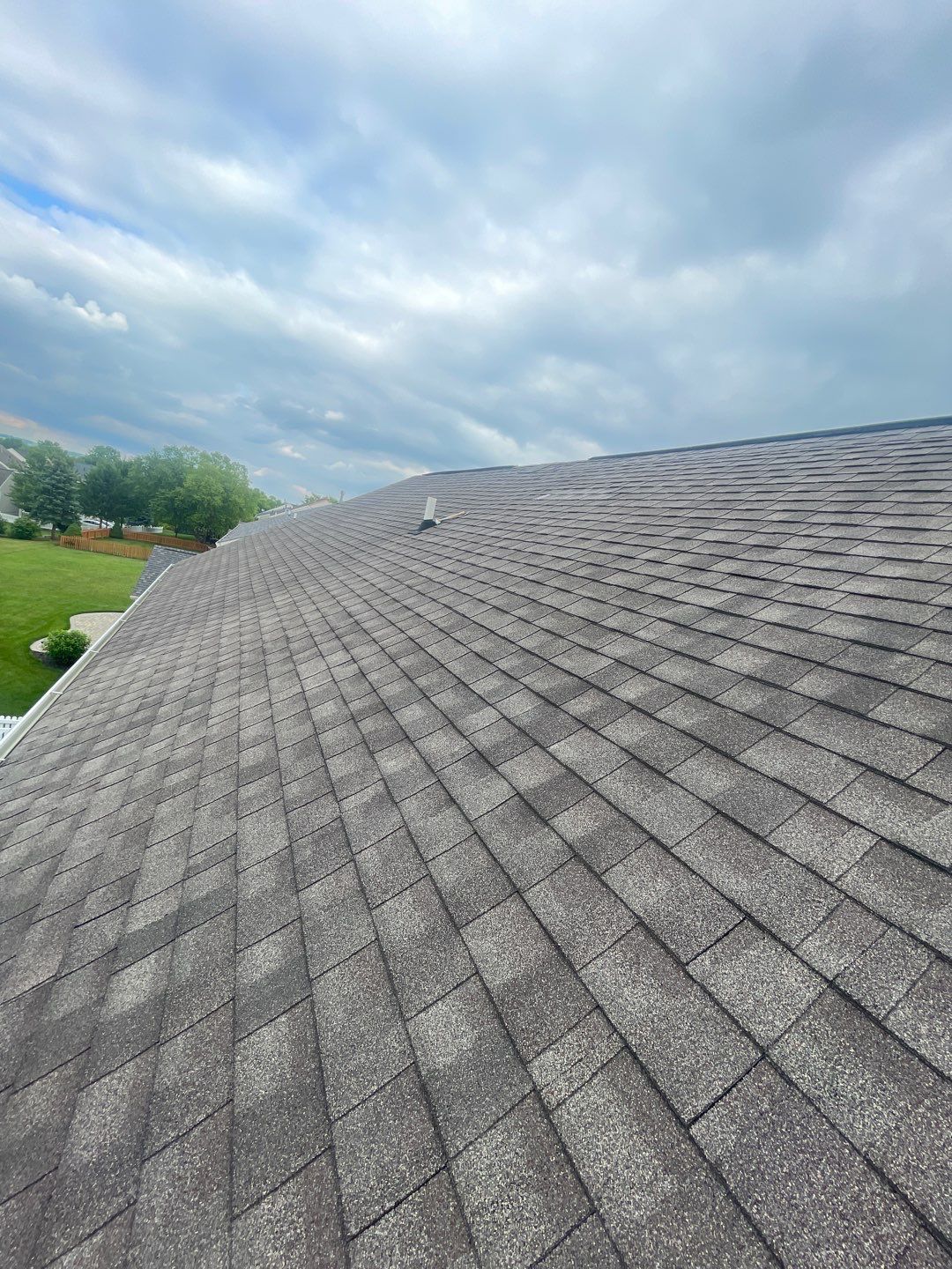 roof replacement using Onyx Black Durations by WIW Enterprises Inc