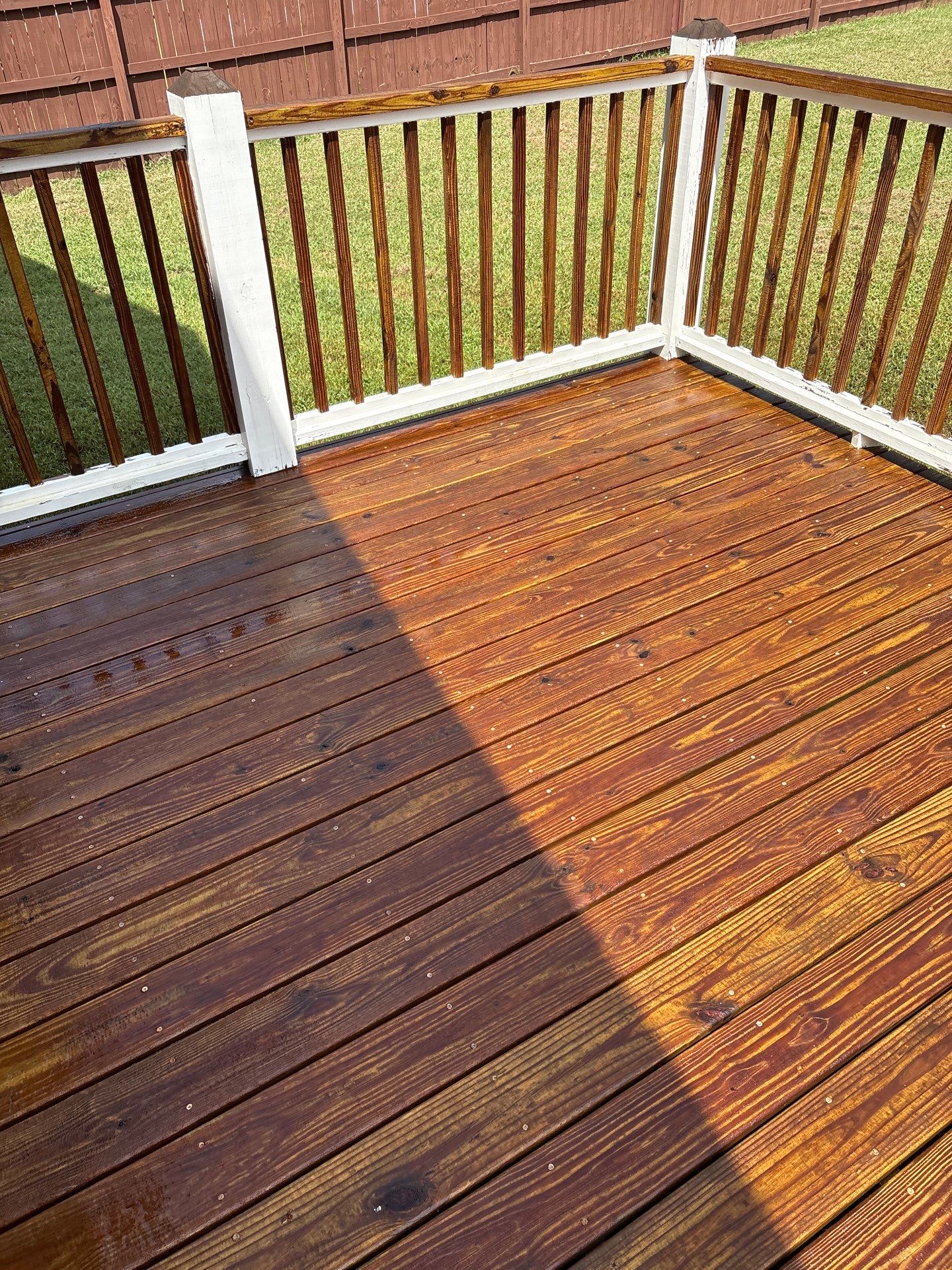 Wood Deck using Wood Sealant by DuraSeal