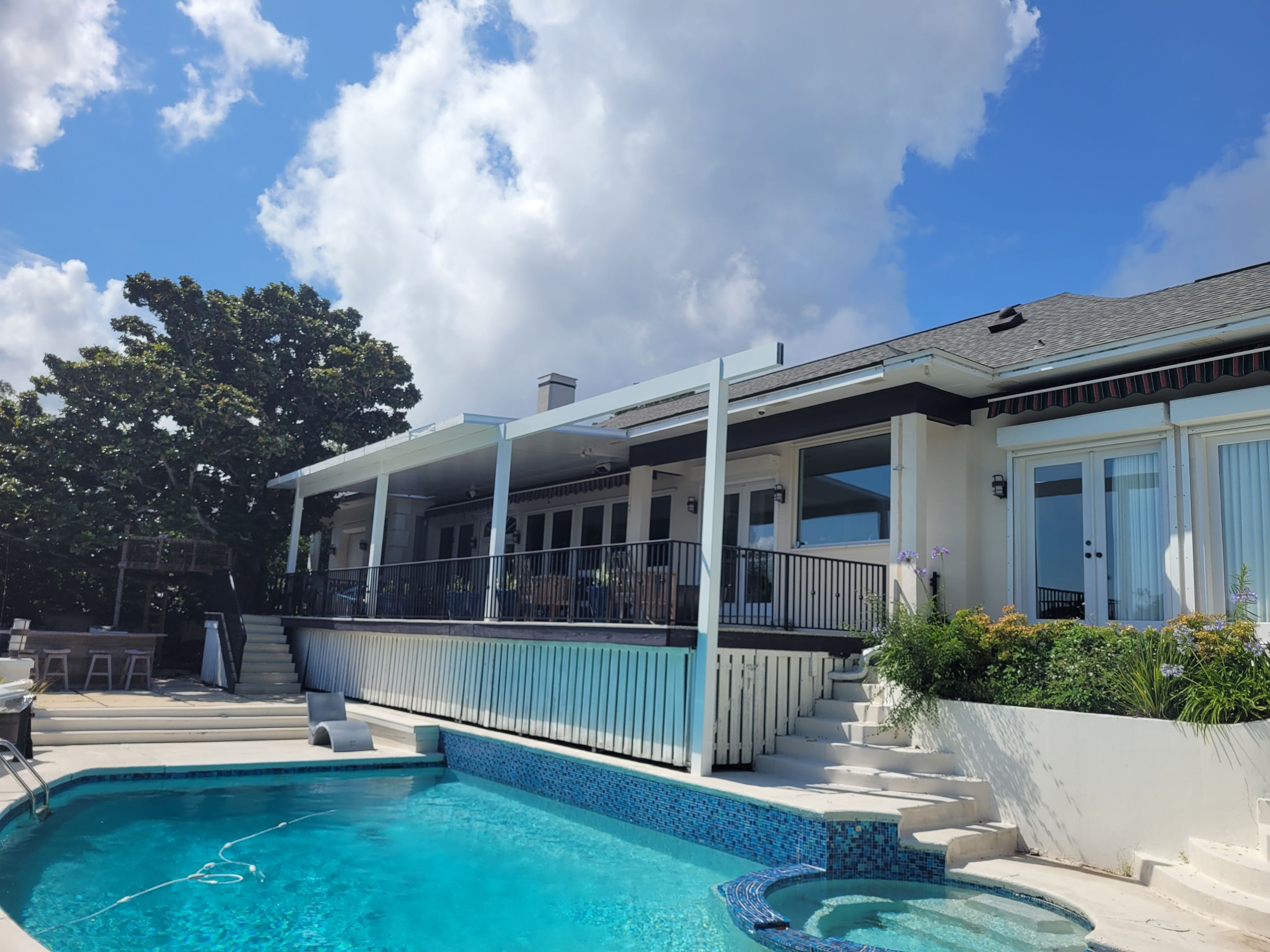 Poolside Colorbeam Patio Cover in Gulf Breeze by Titan Sunrooms