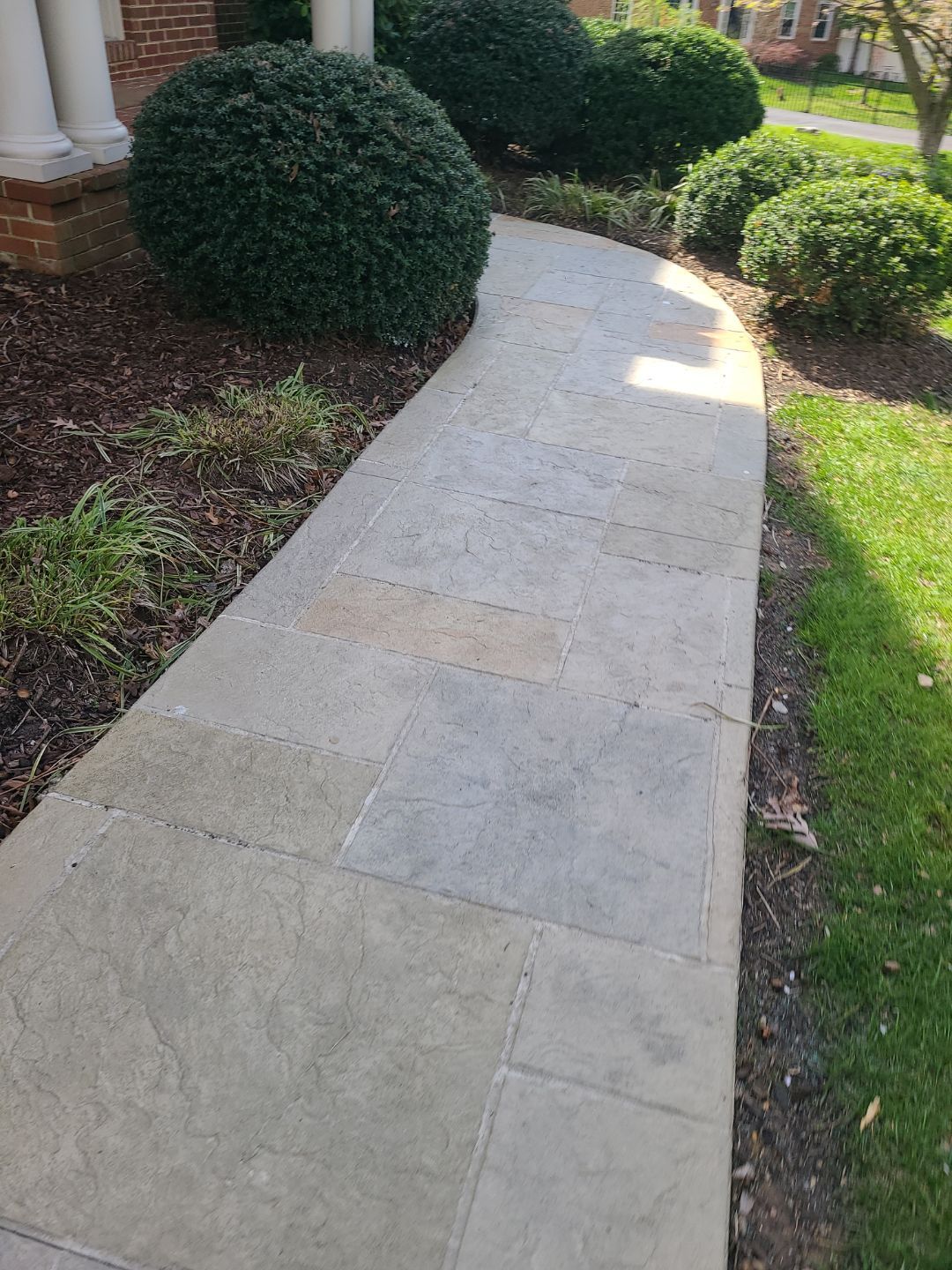 Burke: CertainTeed Landmark Pro Designer Shingles in Max Def Weathered Wood by RM Banning, Inc.