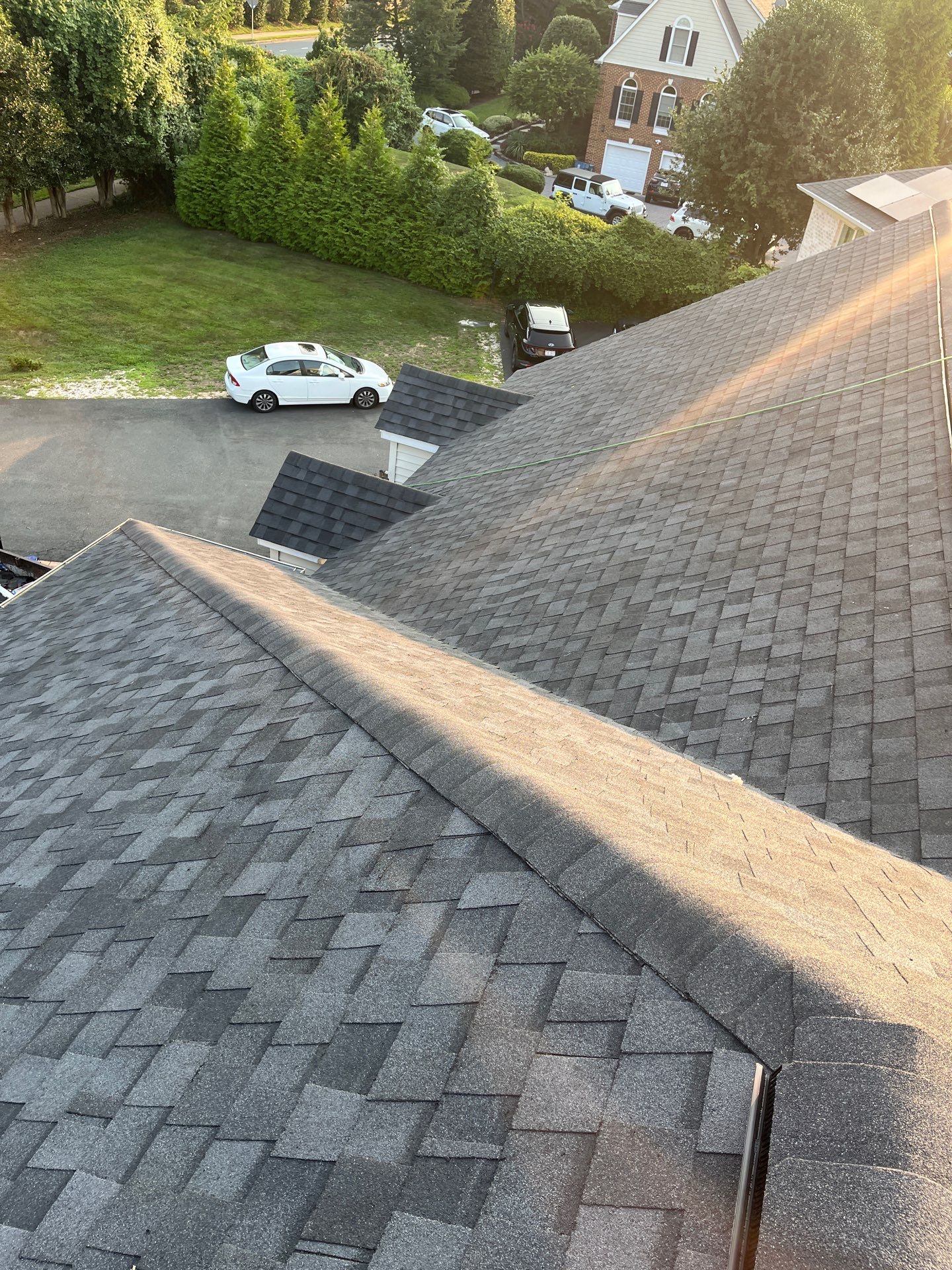 McLean: Residential Roof Installation with Landmark Pro Designer Shingles in Max Def Moire Black by RM Banning, Inc.