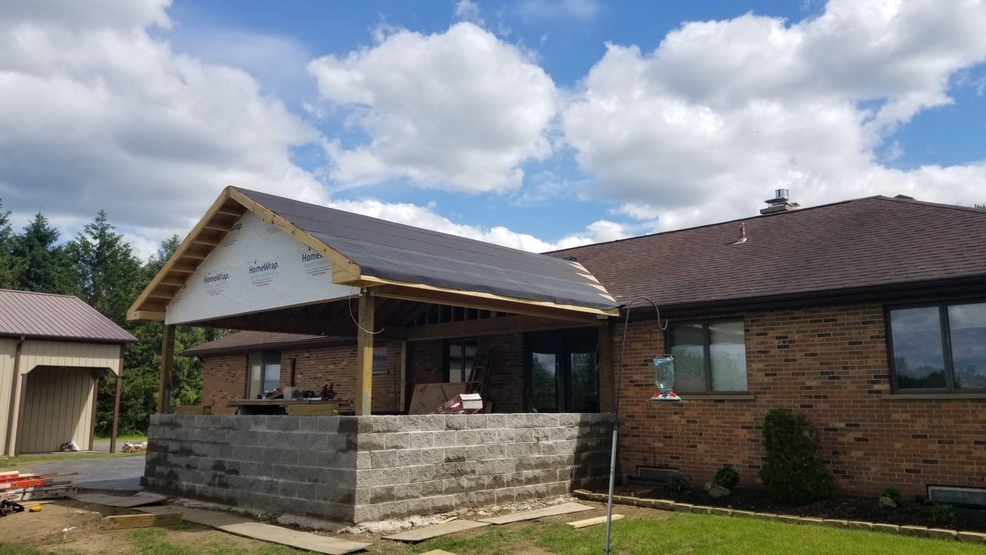 Outdoor Living Addition and Concrete by Ivy Lea Construction
