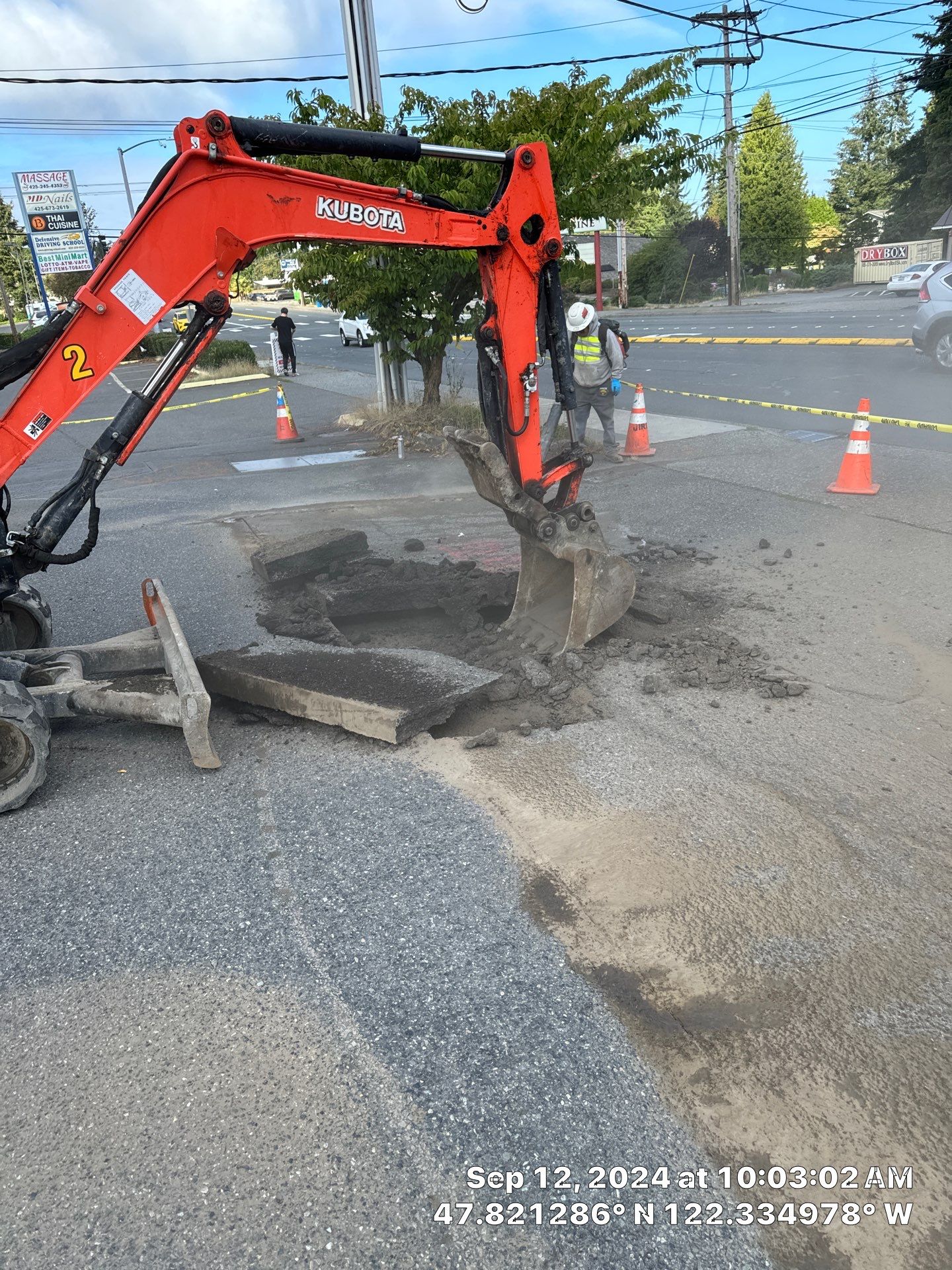 Asphalt Patch Repair | Lynnwood  by Jireh Asphalt & Concrete Inc 